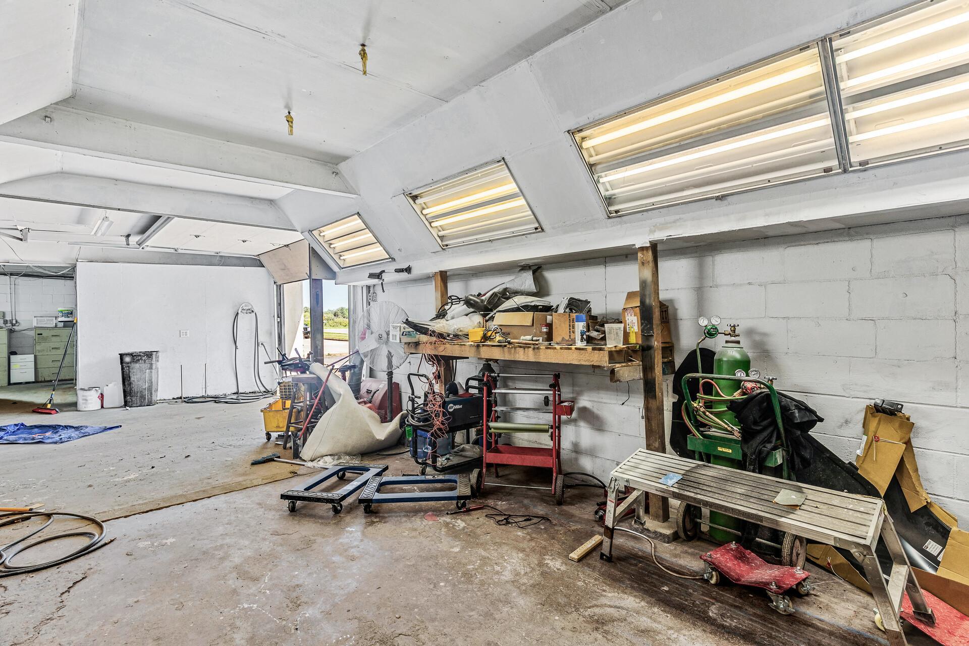 8370 Pierce Street NE