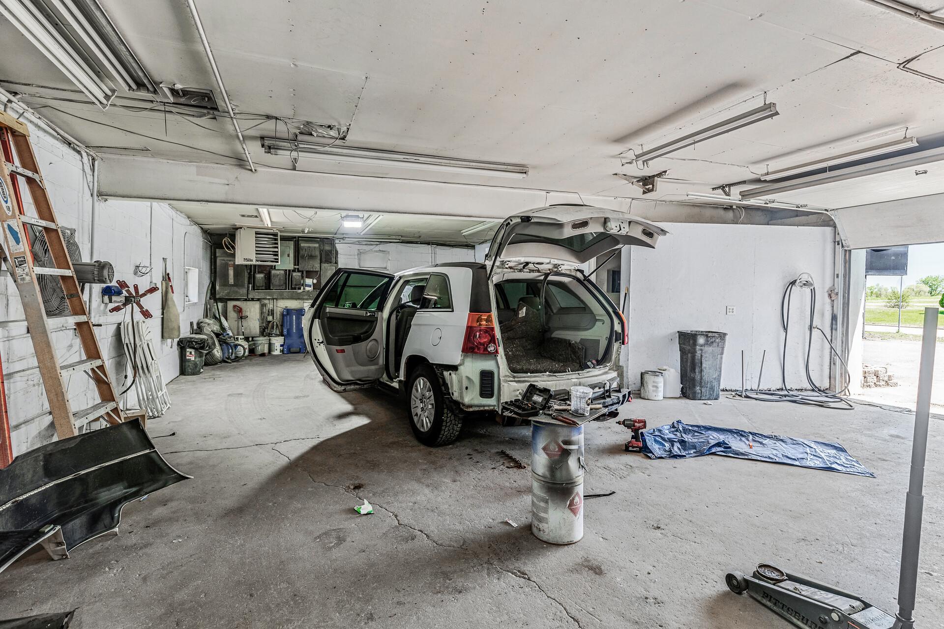 8370 Pierce Street NE