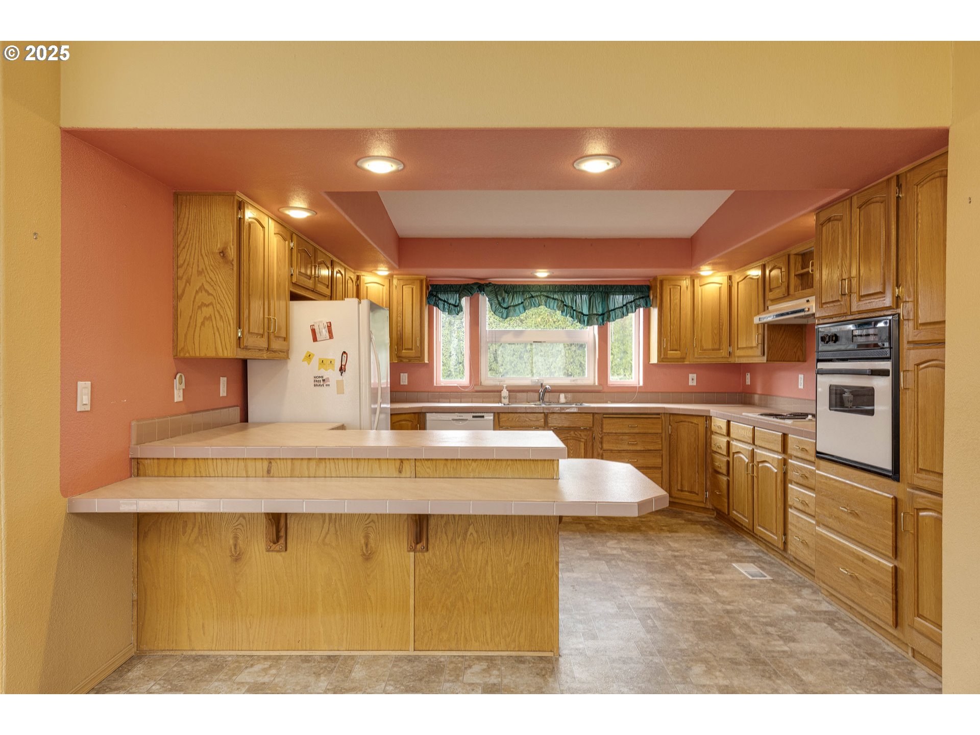 1156 SW WESTVALE ST, McMinnville