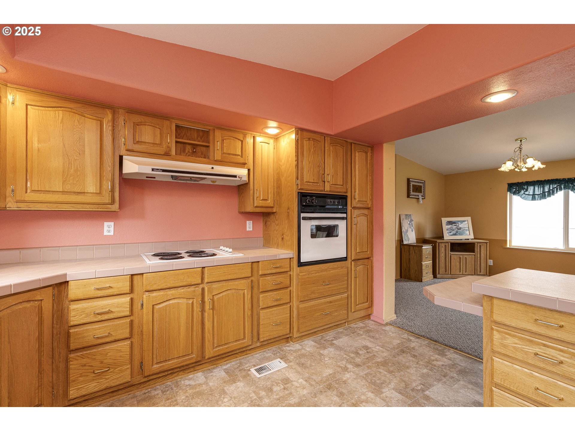 1156 SW WESTVALE ST, McMinnville