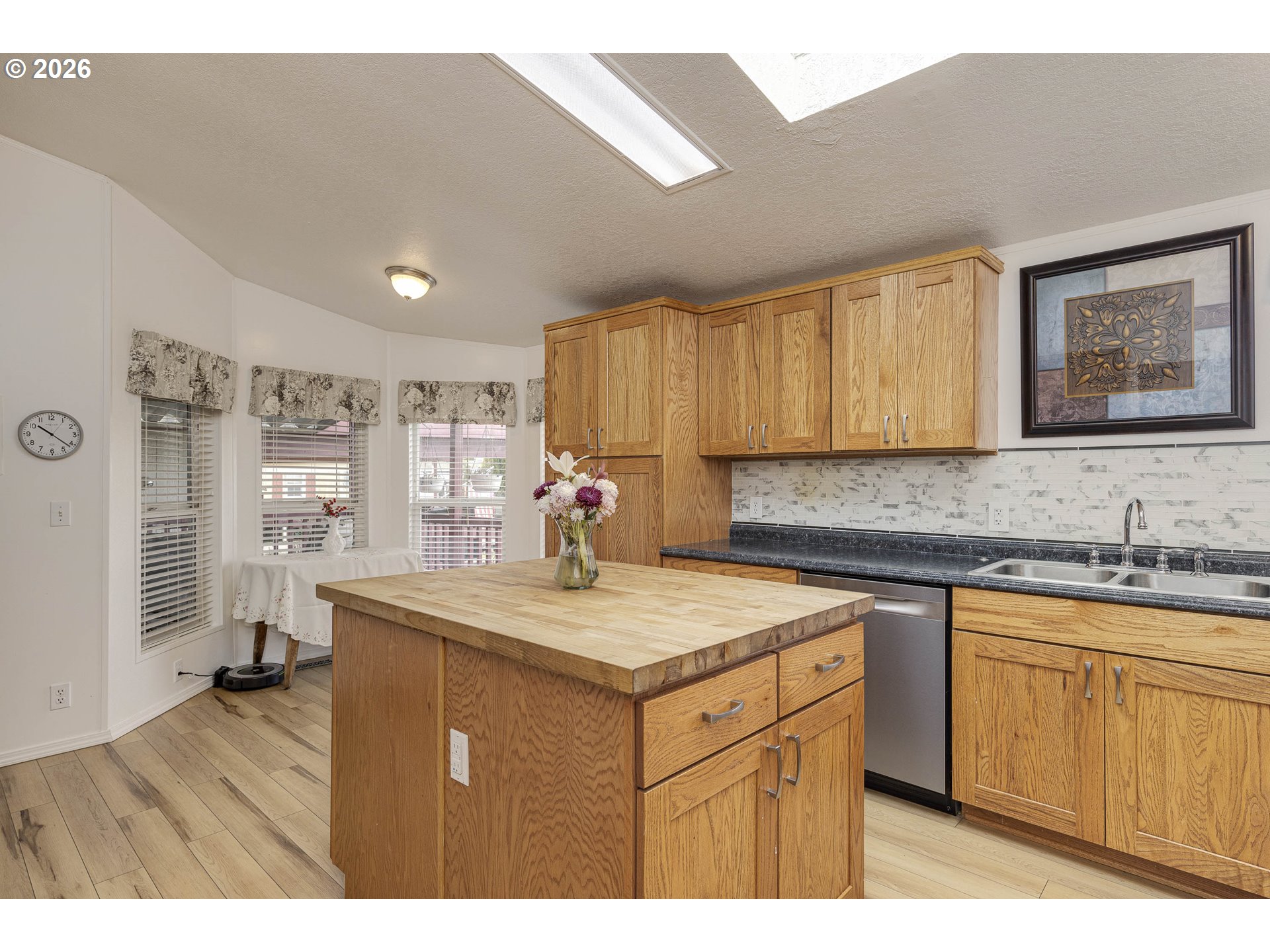 655 NE BURNETT RD 9, McMinnville Unit: 9