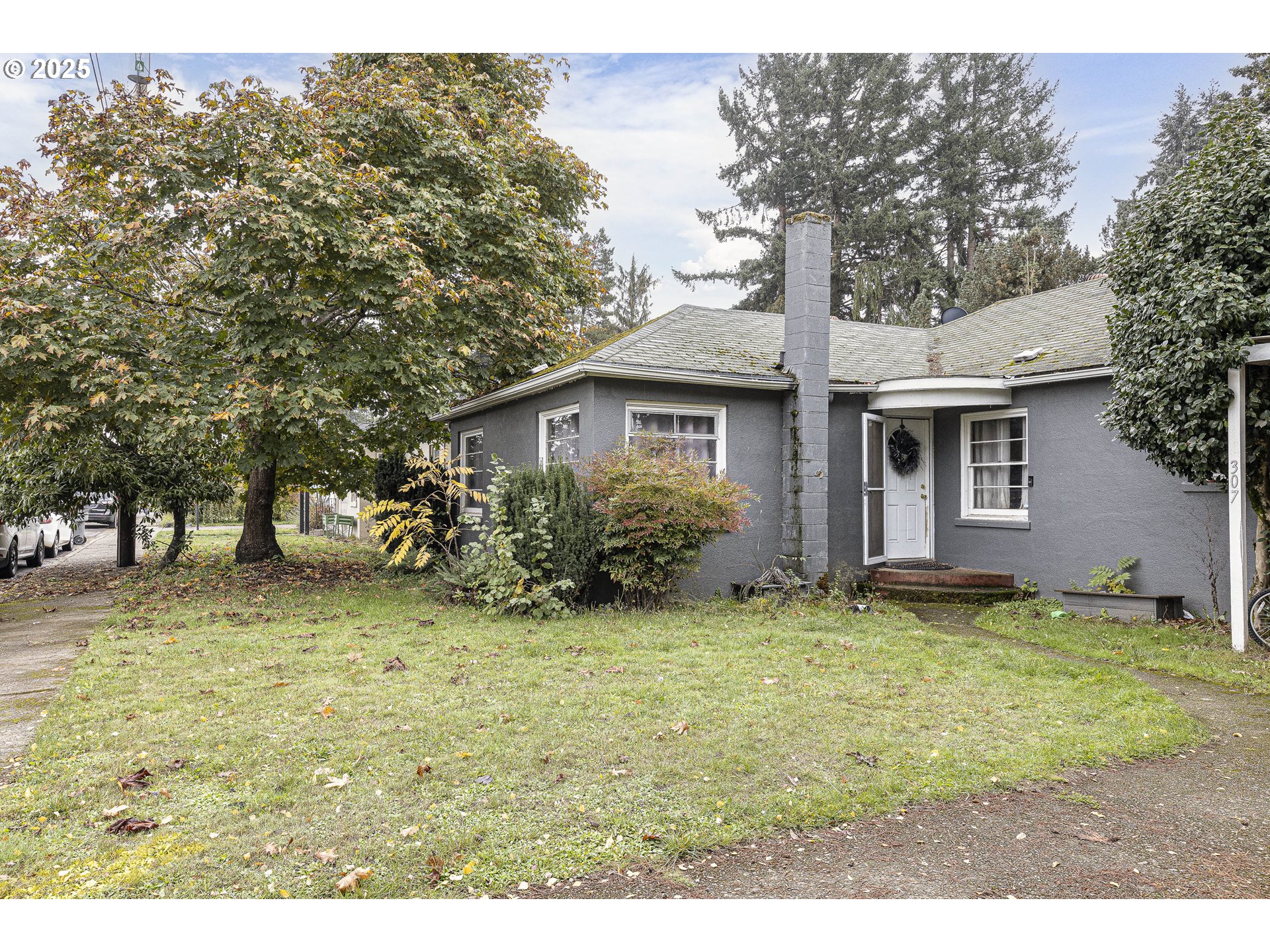 307 SHERMAN ST, Amity