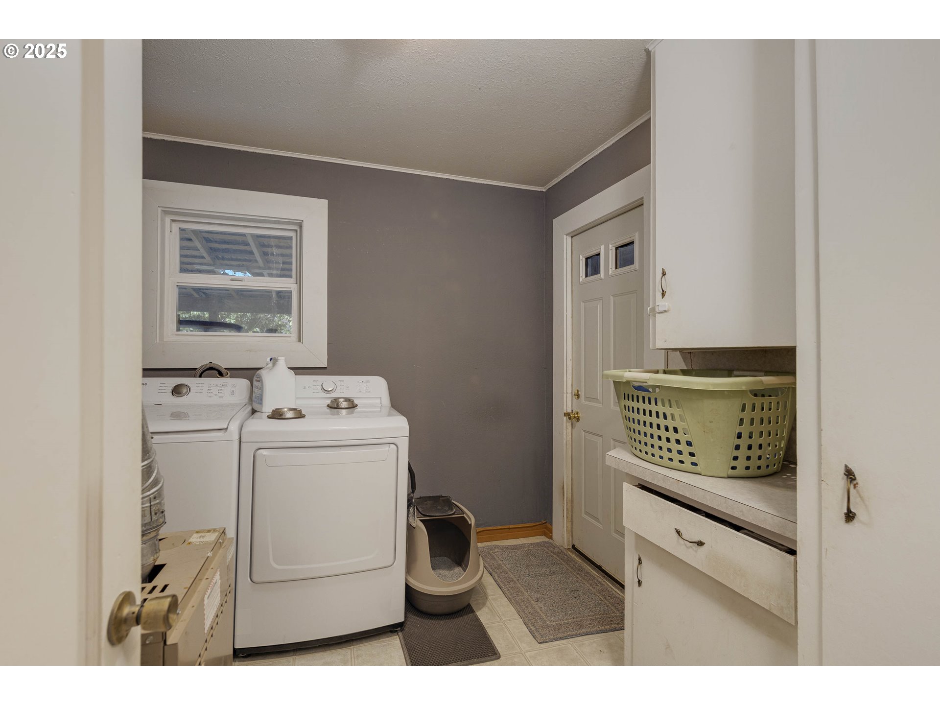 307 SHERMAN ST, Amity