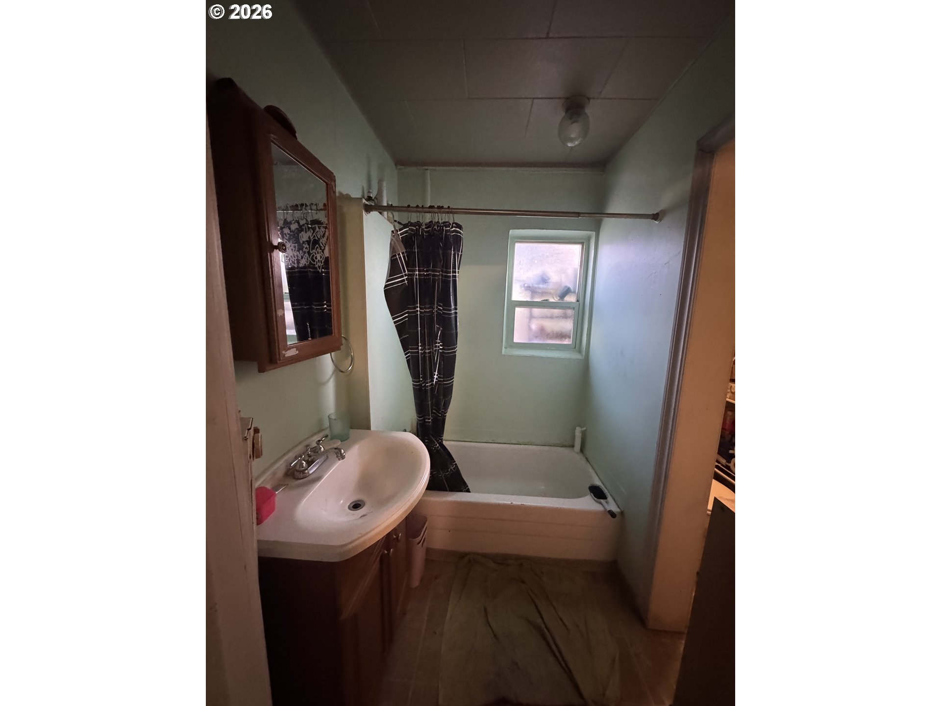 107 5TH ST