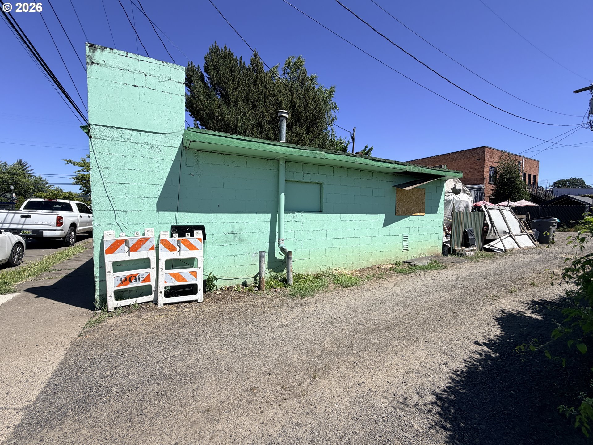 107 5TH ST