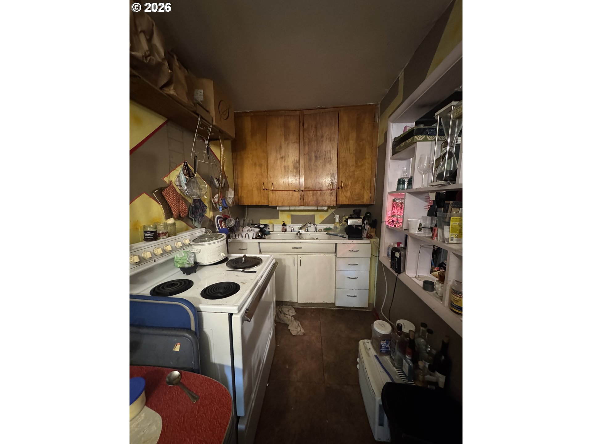 107 5TH ST
