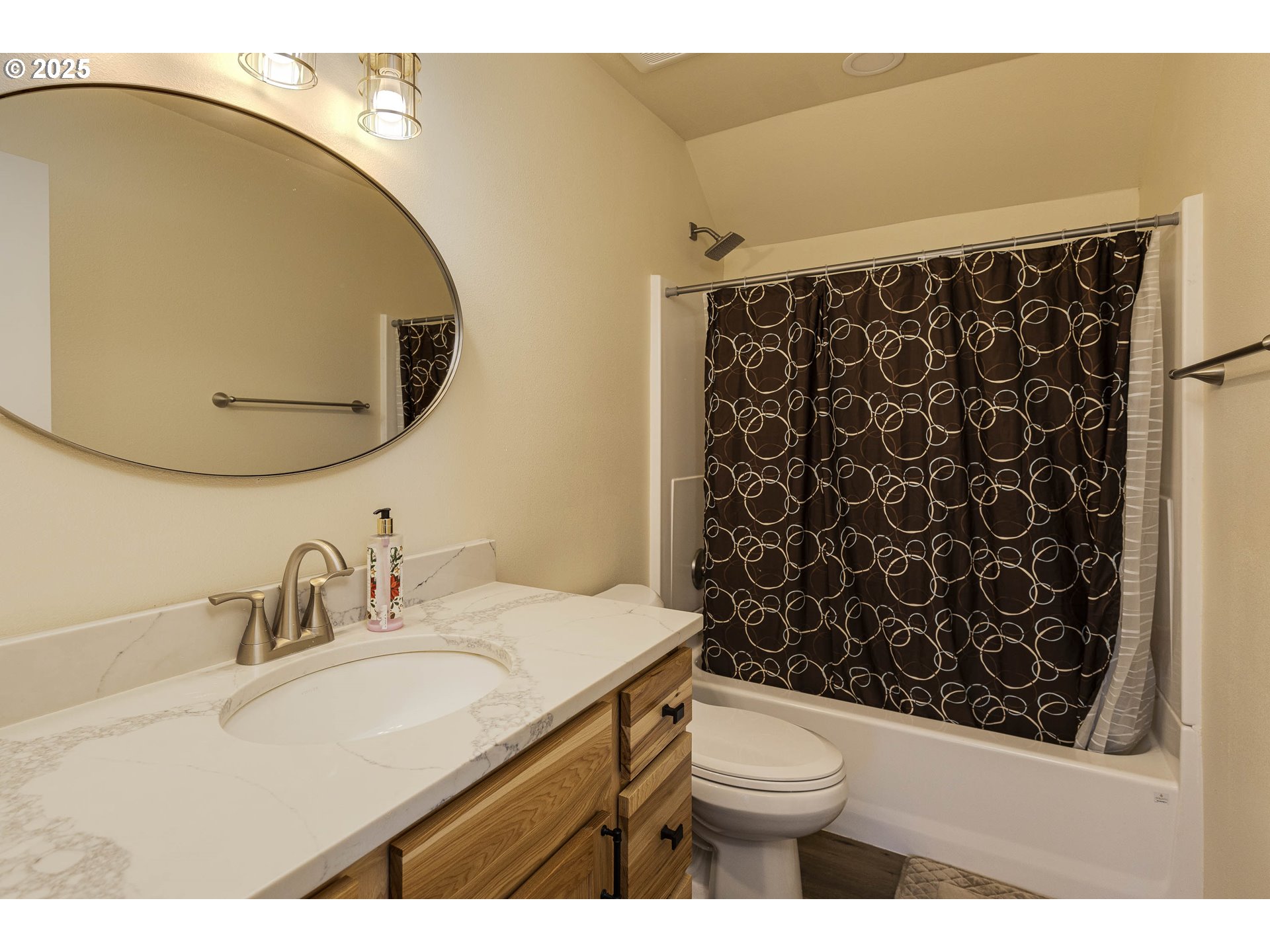 19800 SW BRIEDWELL RD, McMinnville