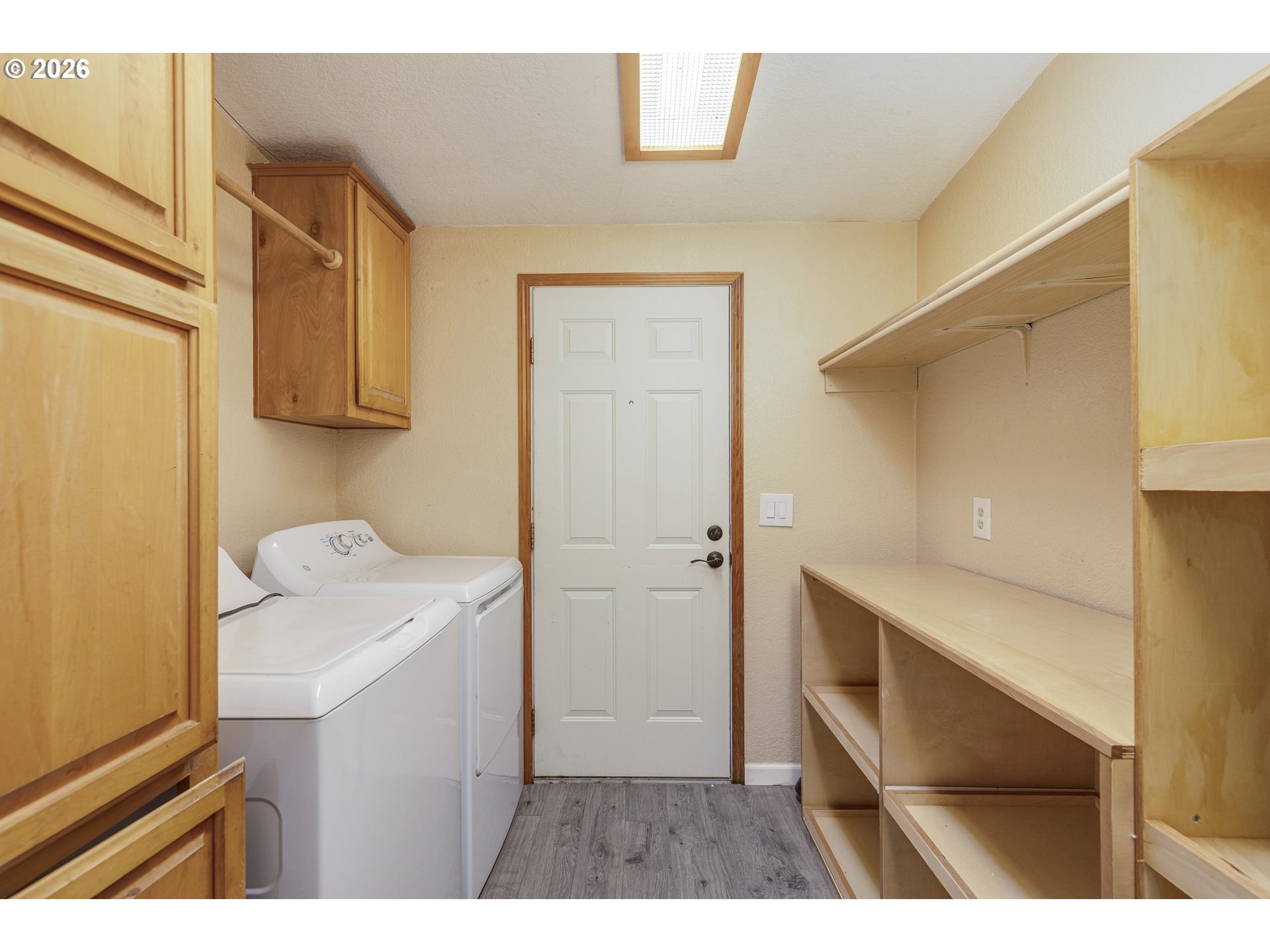 1145 SW CYPRESS ST 100, McMinnville Unit: 100