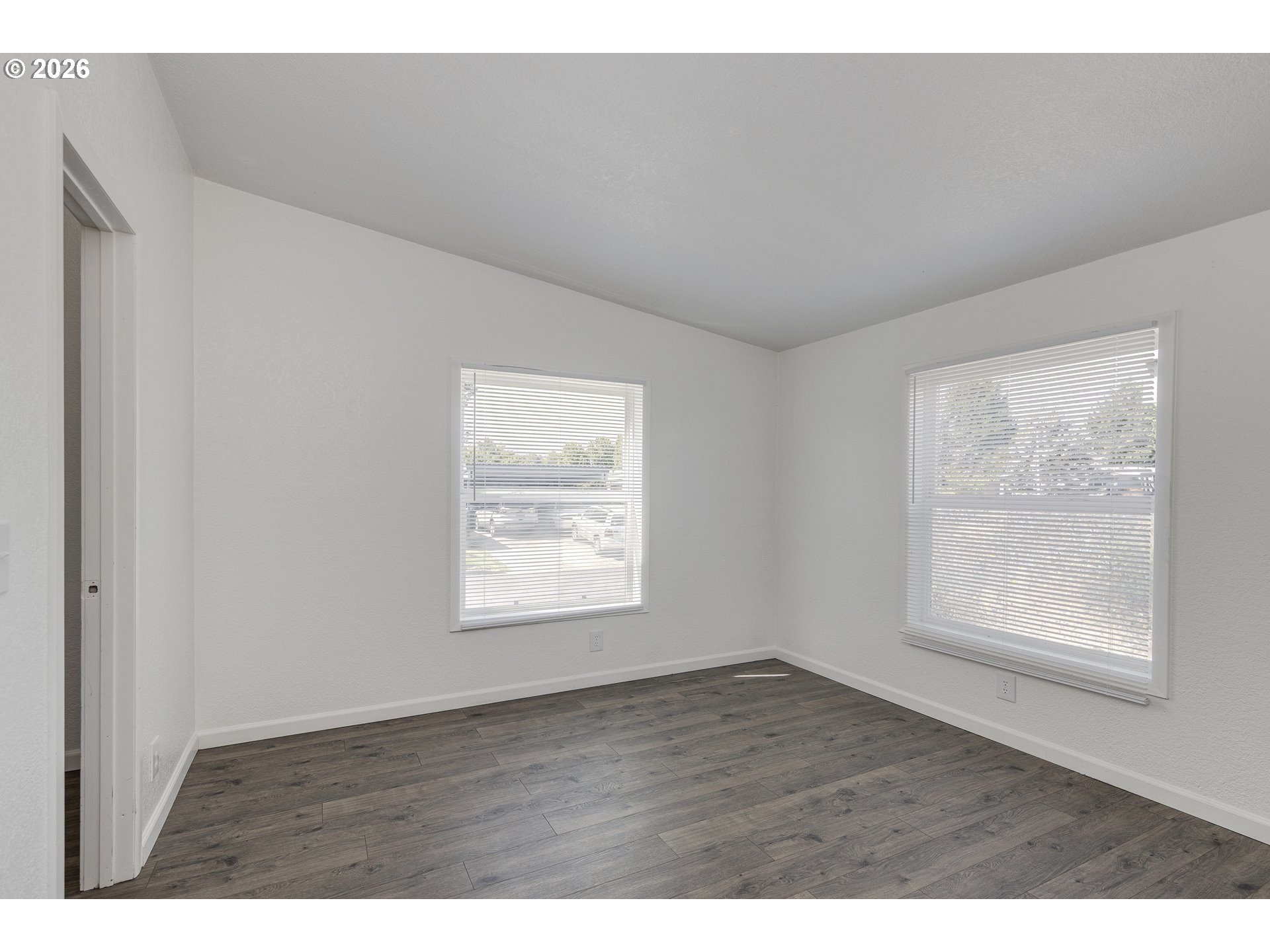 1145 SW CYPRESS ST 100, McMinnville Unit: 100