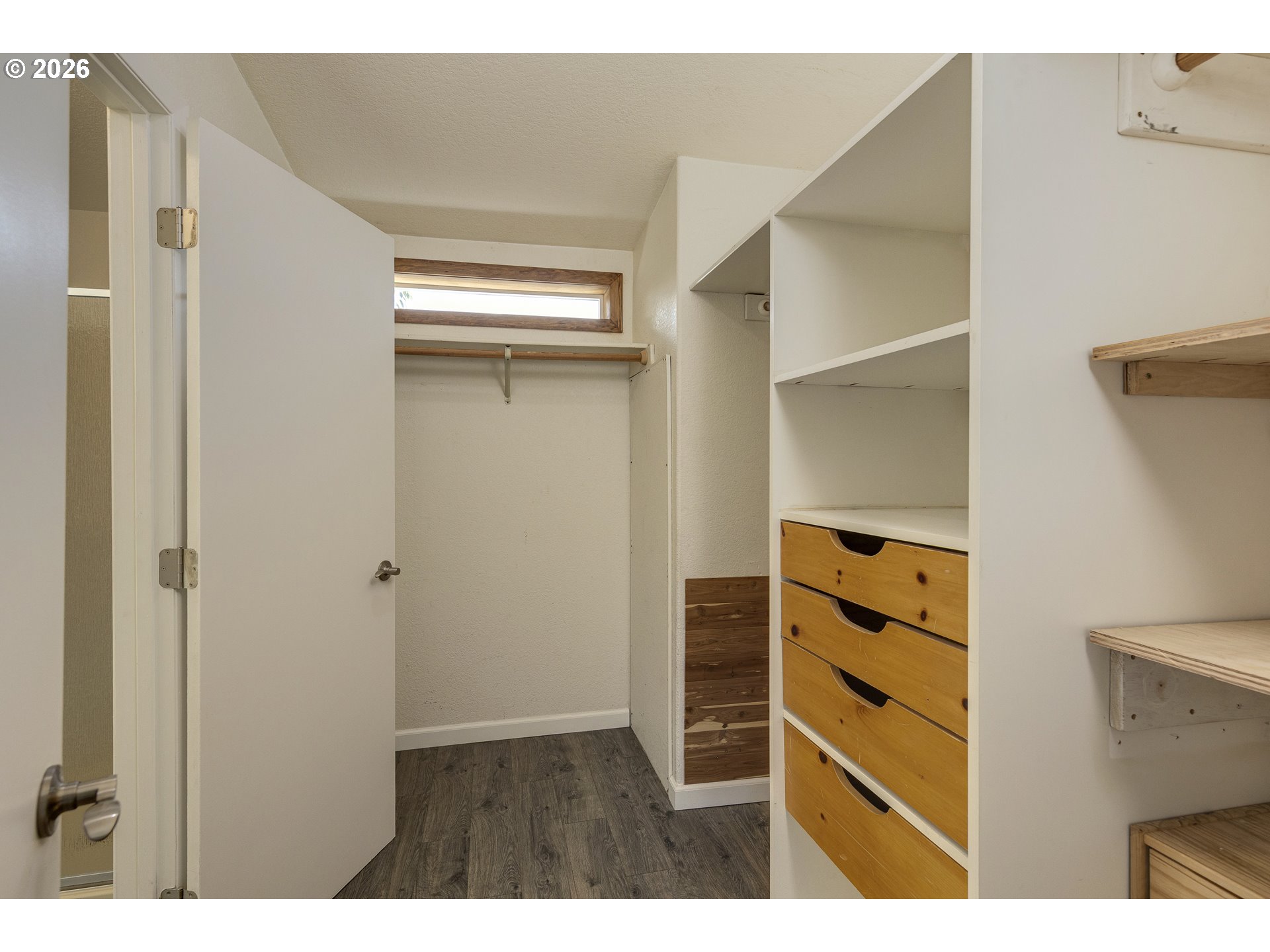 1145 SW CYPRESS ST 100, McMinnville Unit: 100