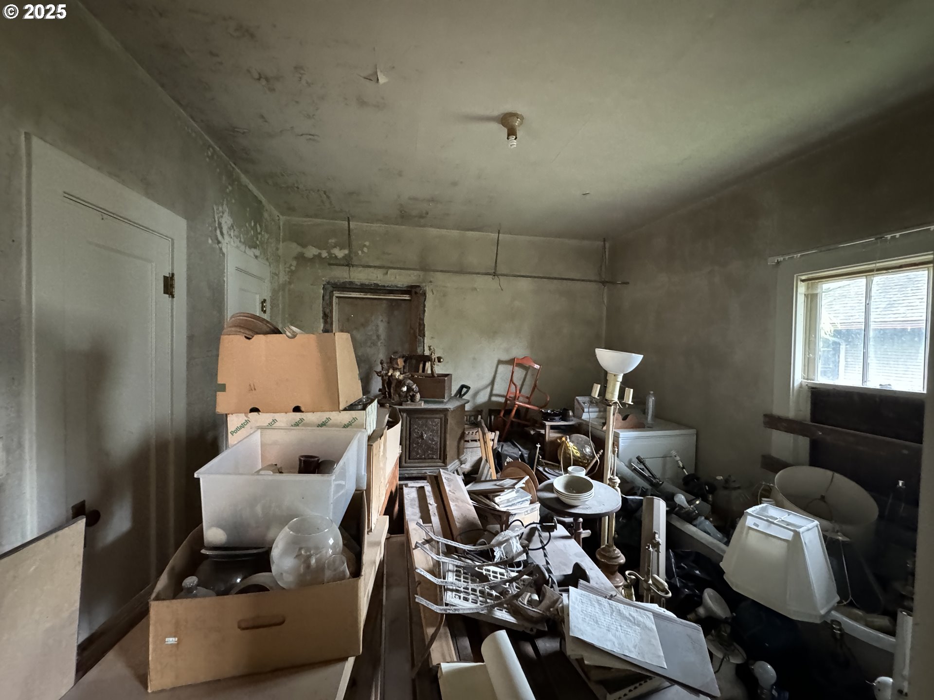 240 SE DAVIS ST, McMinnville