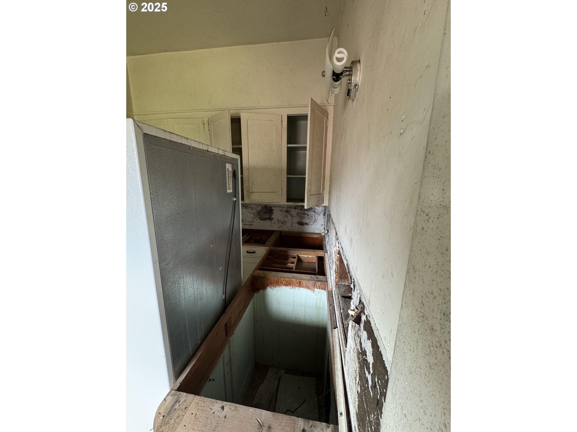 240 SE DAVIS ST, McMinnville