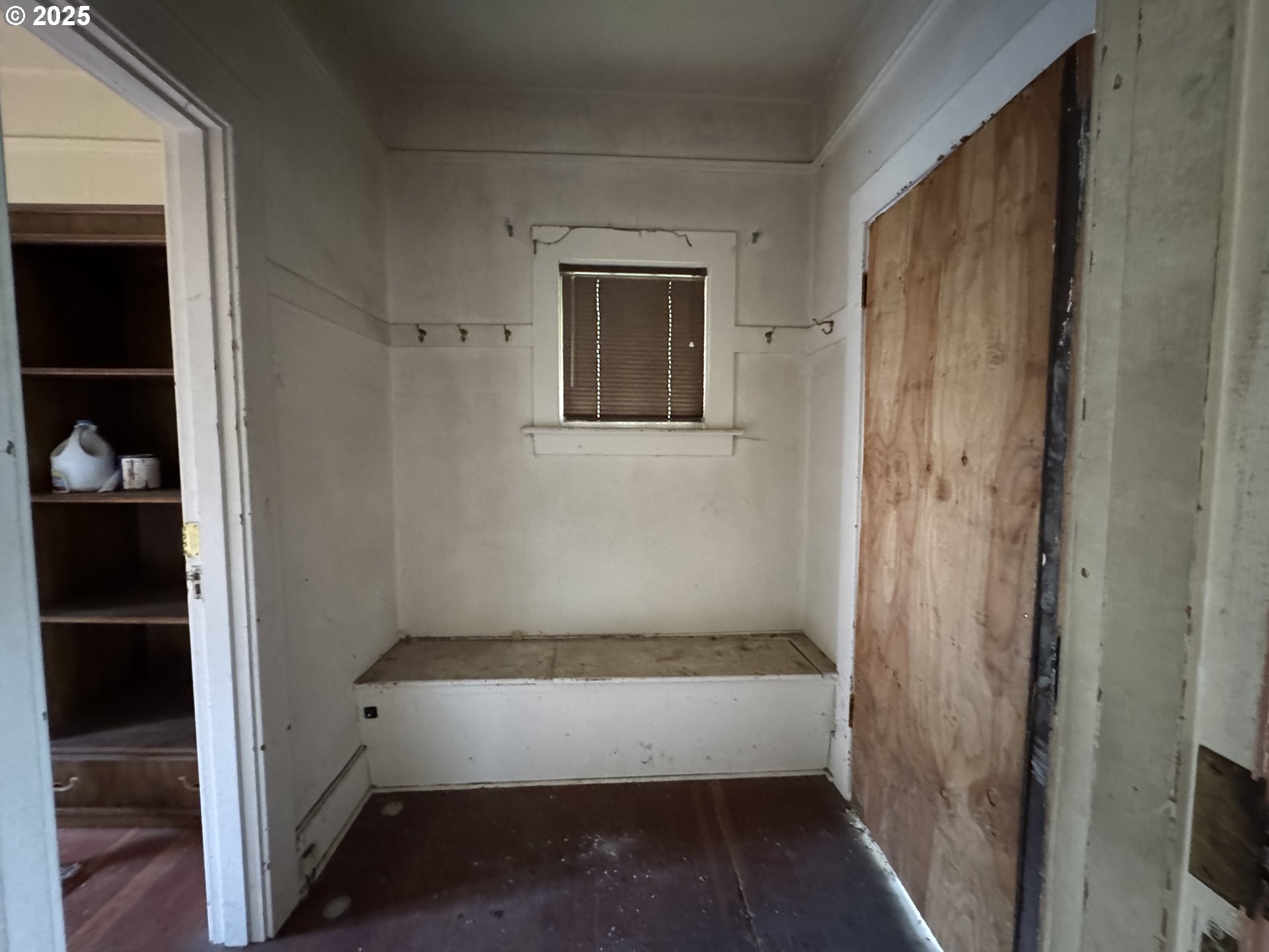 240 SE DAVIS ST, McMinnville