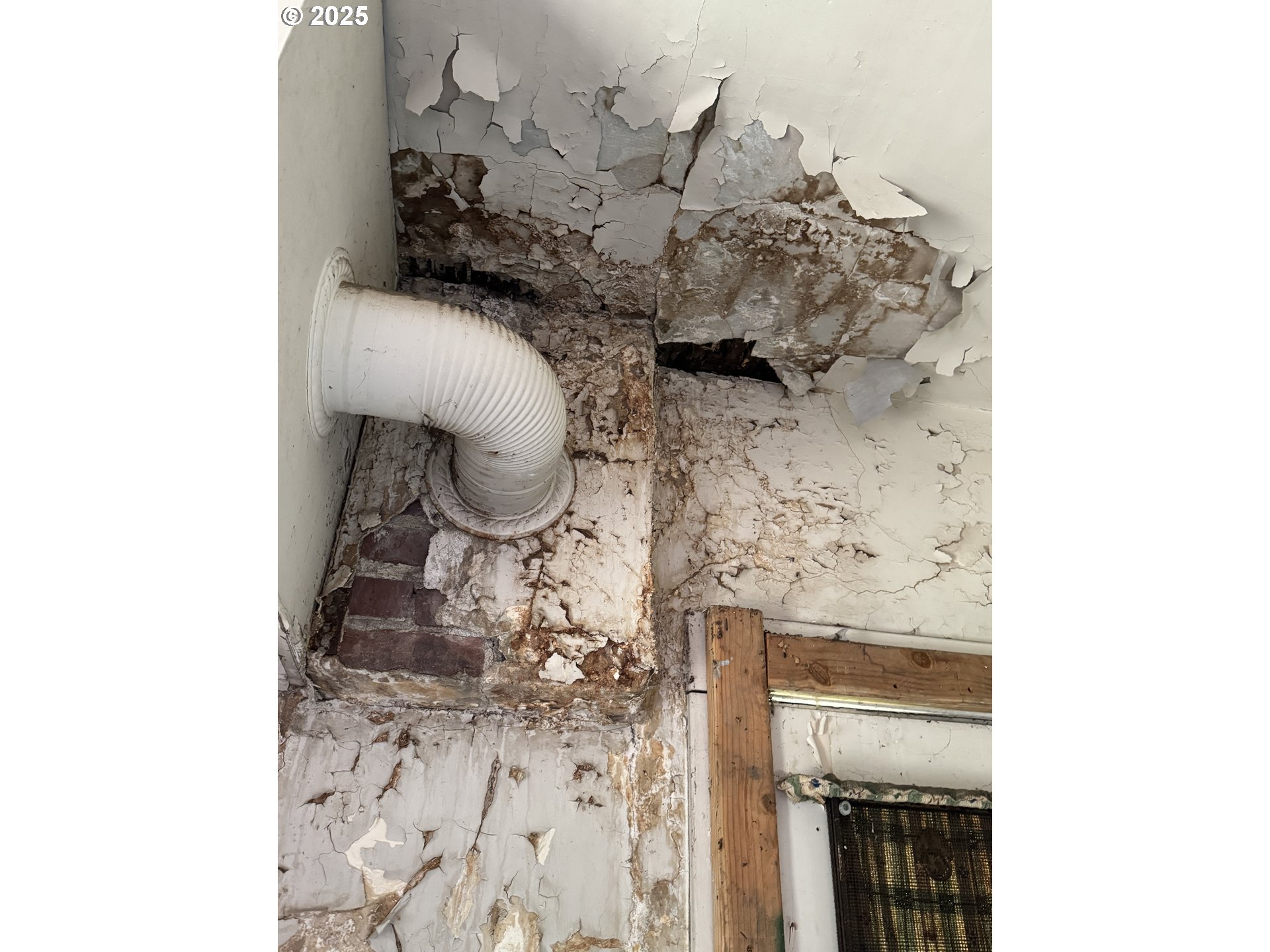 240 SE DAVIS ST, McMinnville