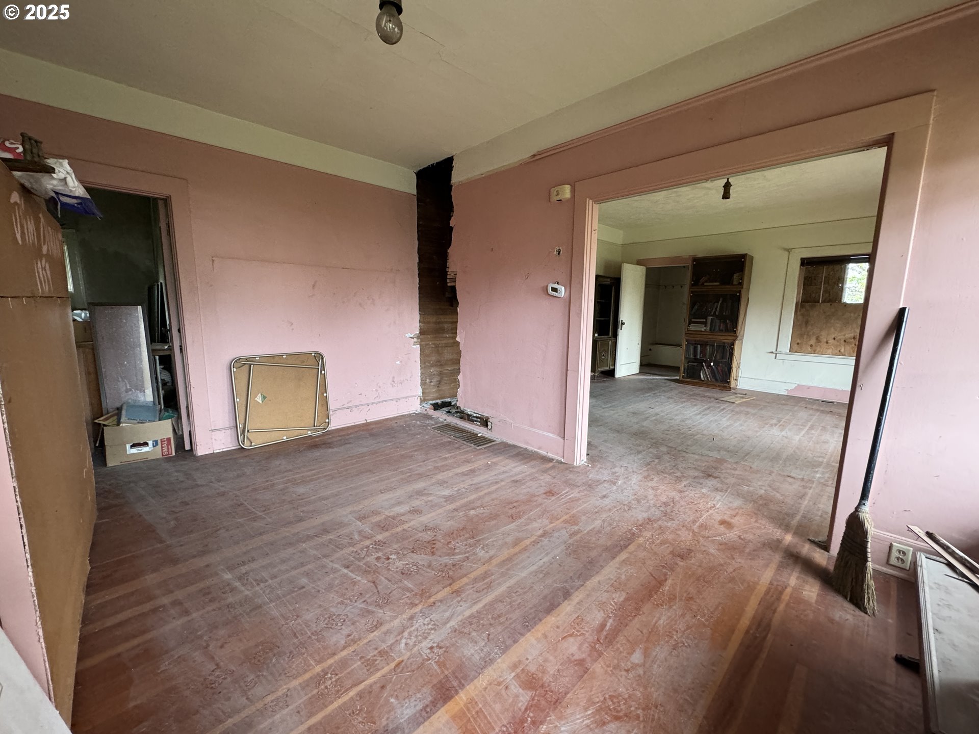 240 SE DAVIS ST, McMinnville