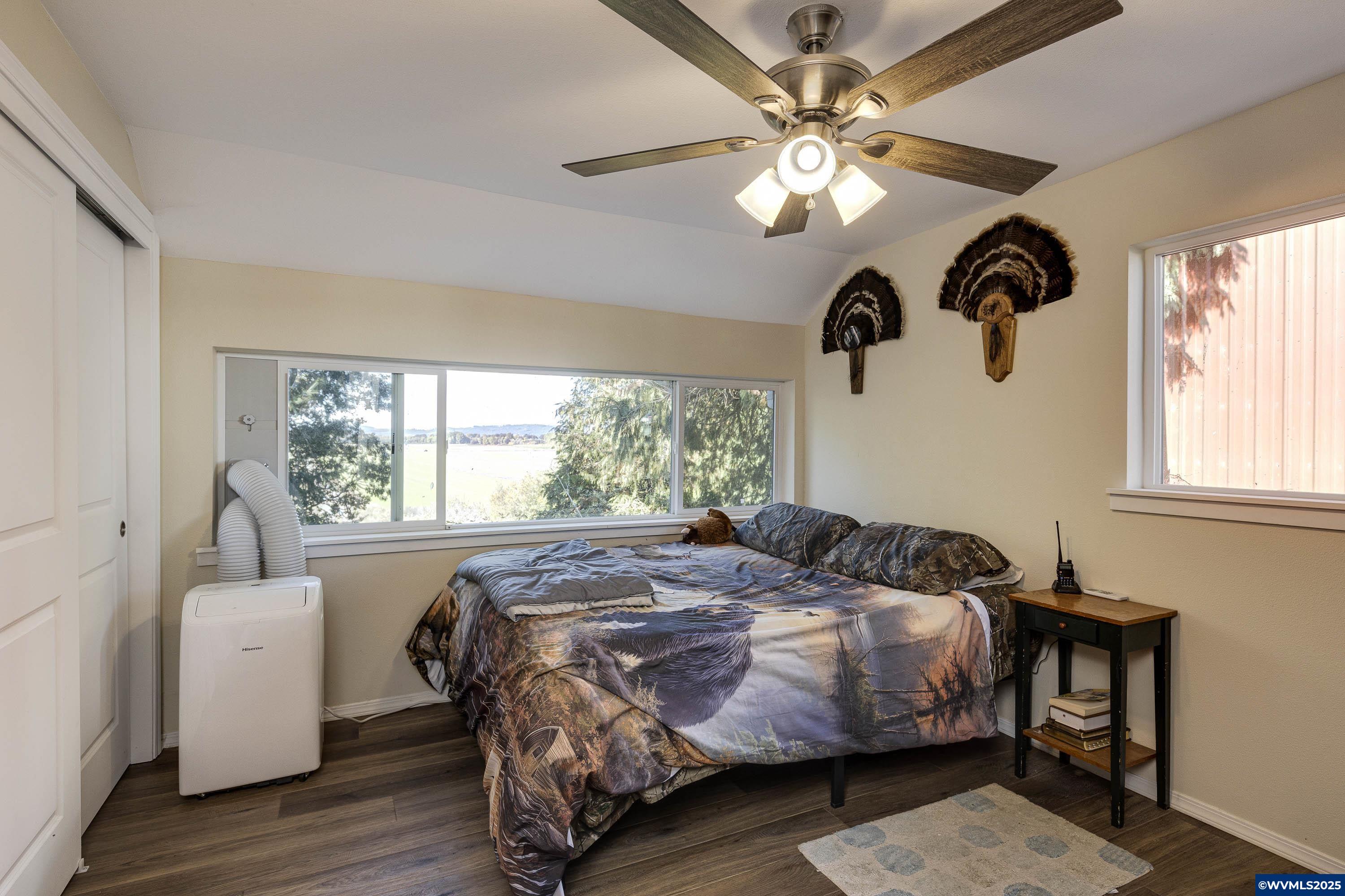 19800 SW Briedwell Rd