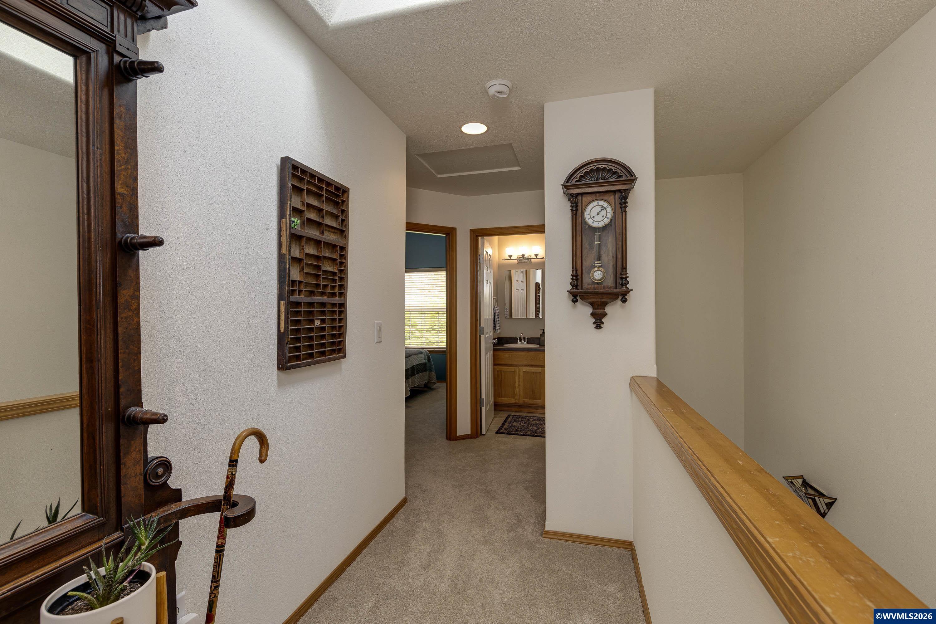 1450 NE Kerry Ct