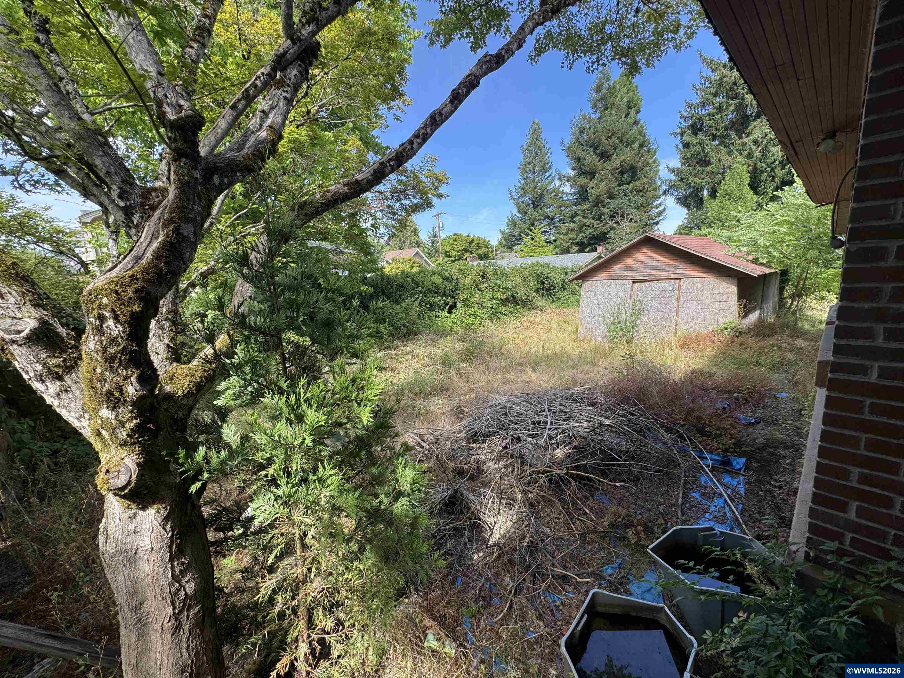 240 SE Davis St