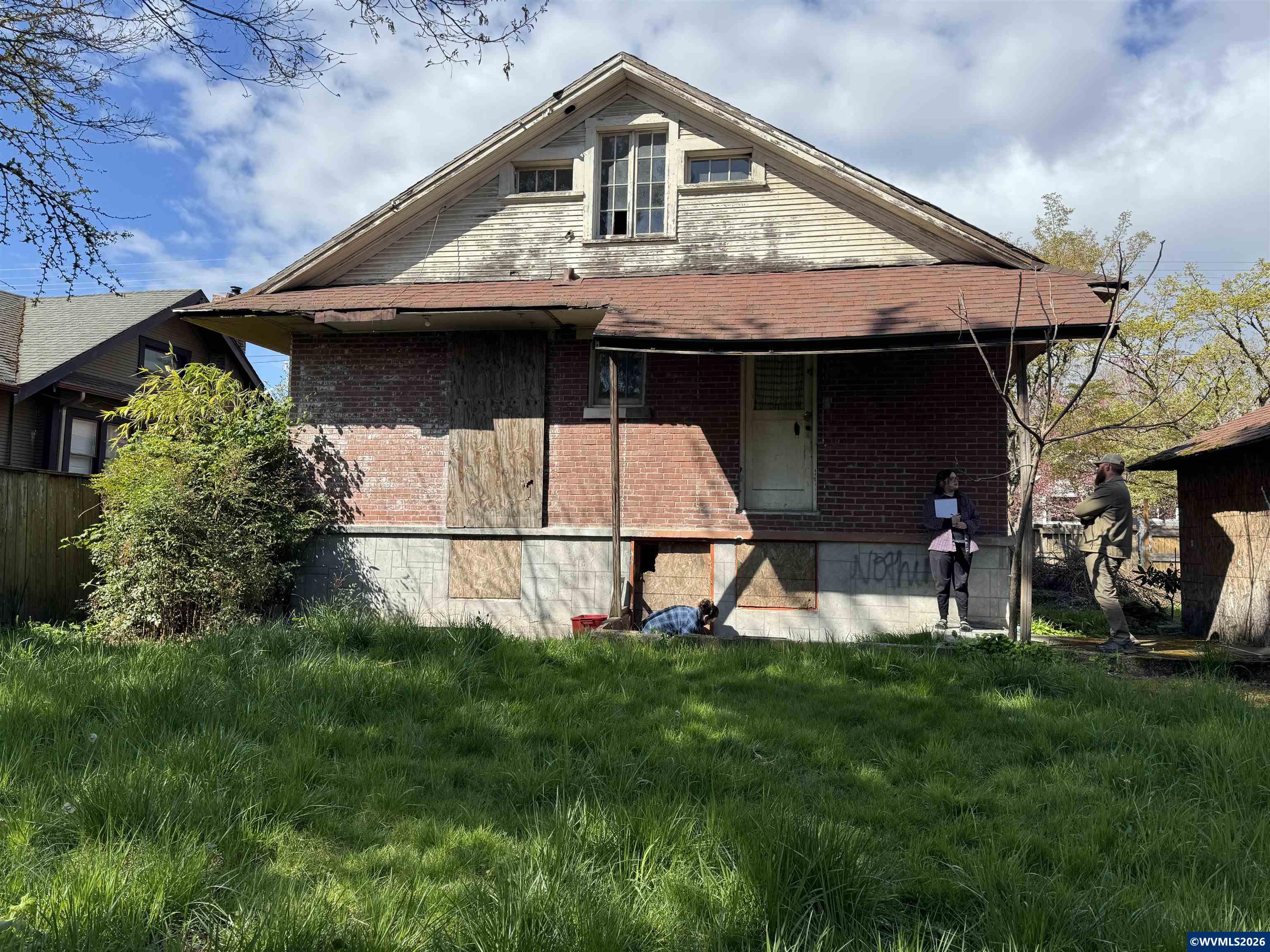 240 SE Davis St
