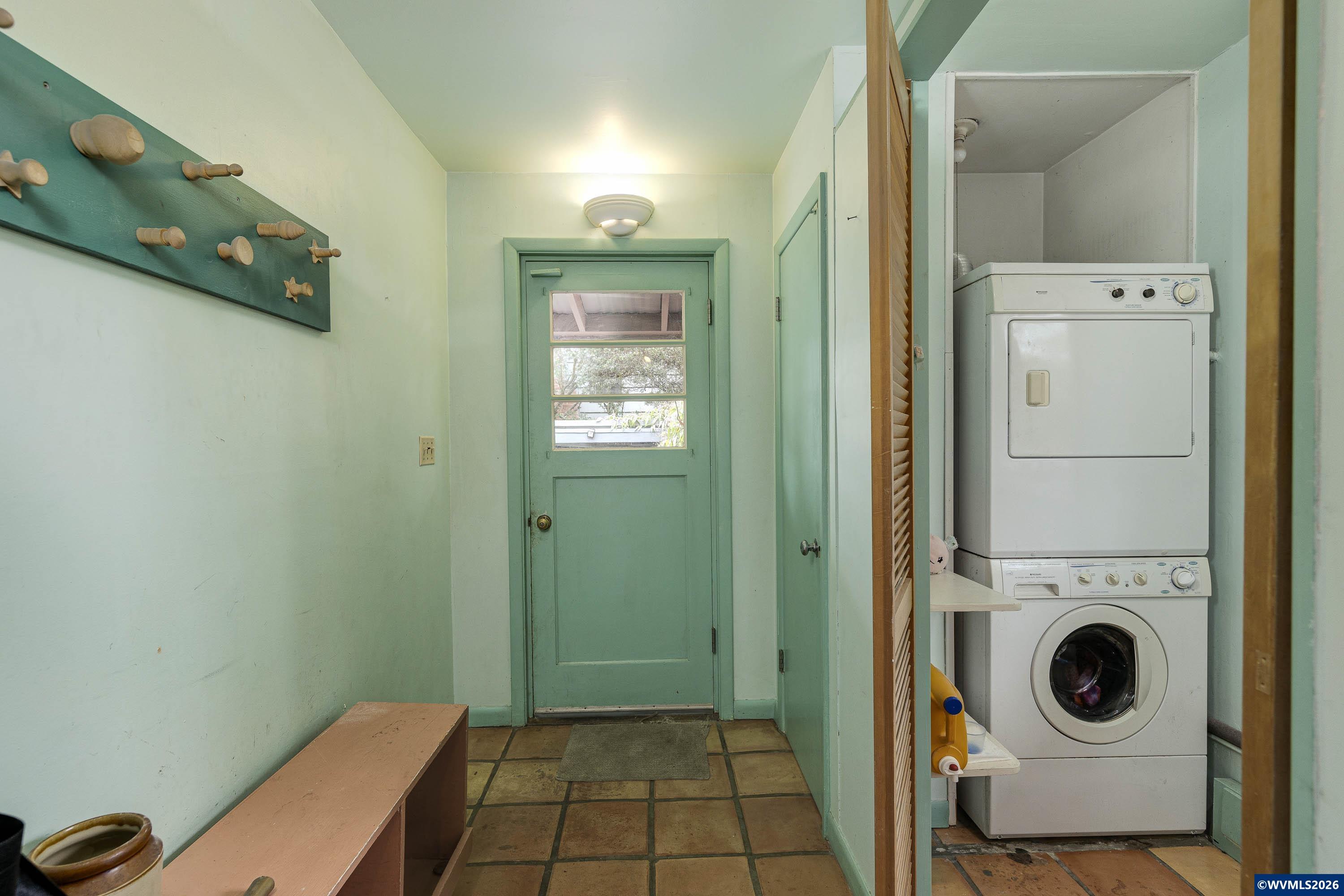 540 NW 9th St