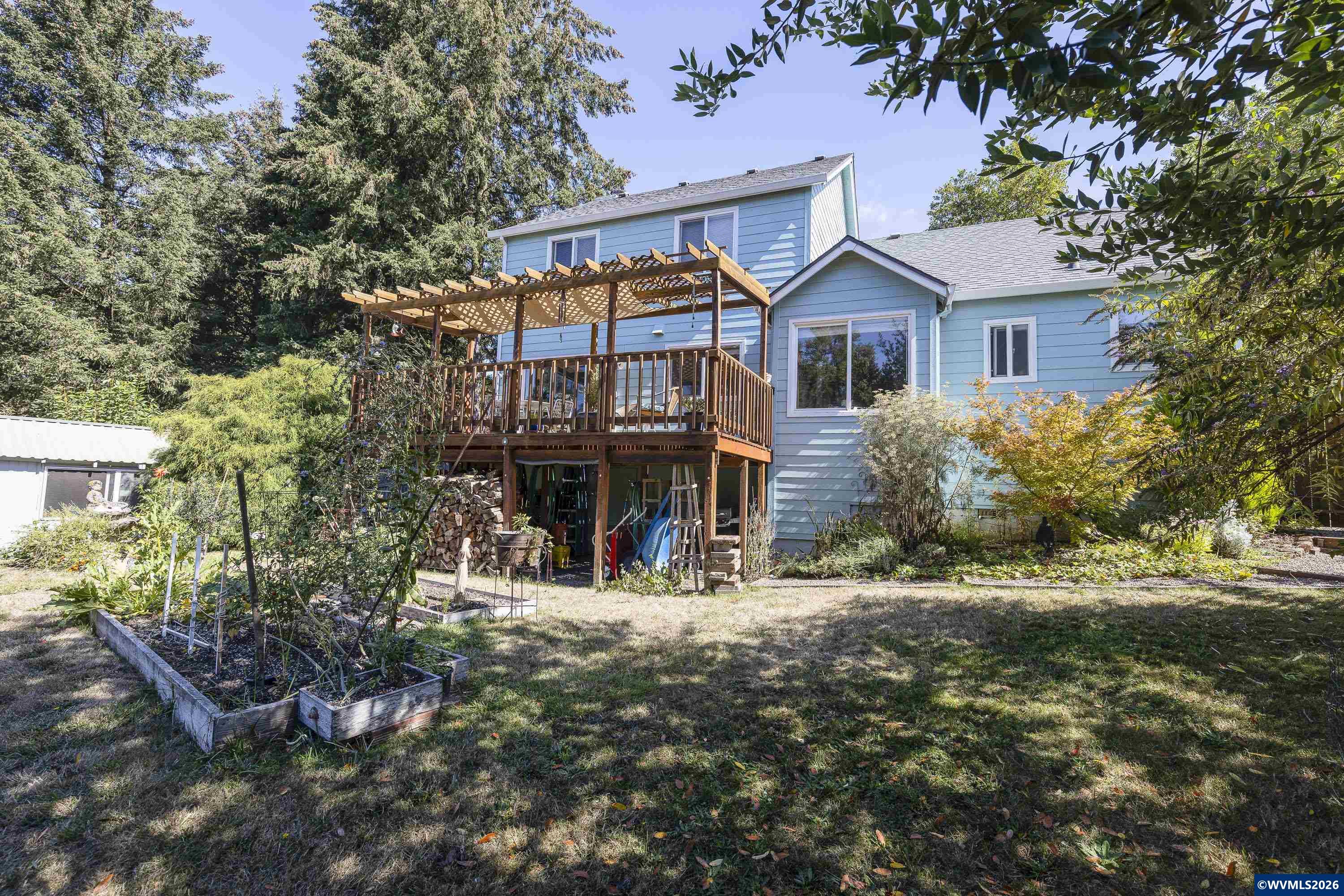 515 SE Palmer Ln