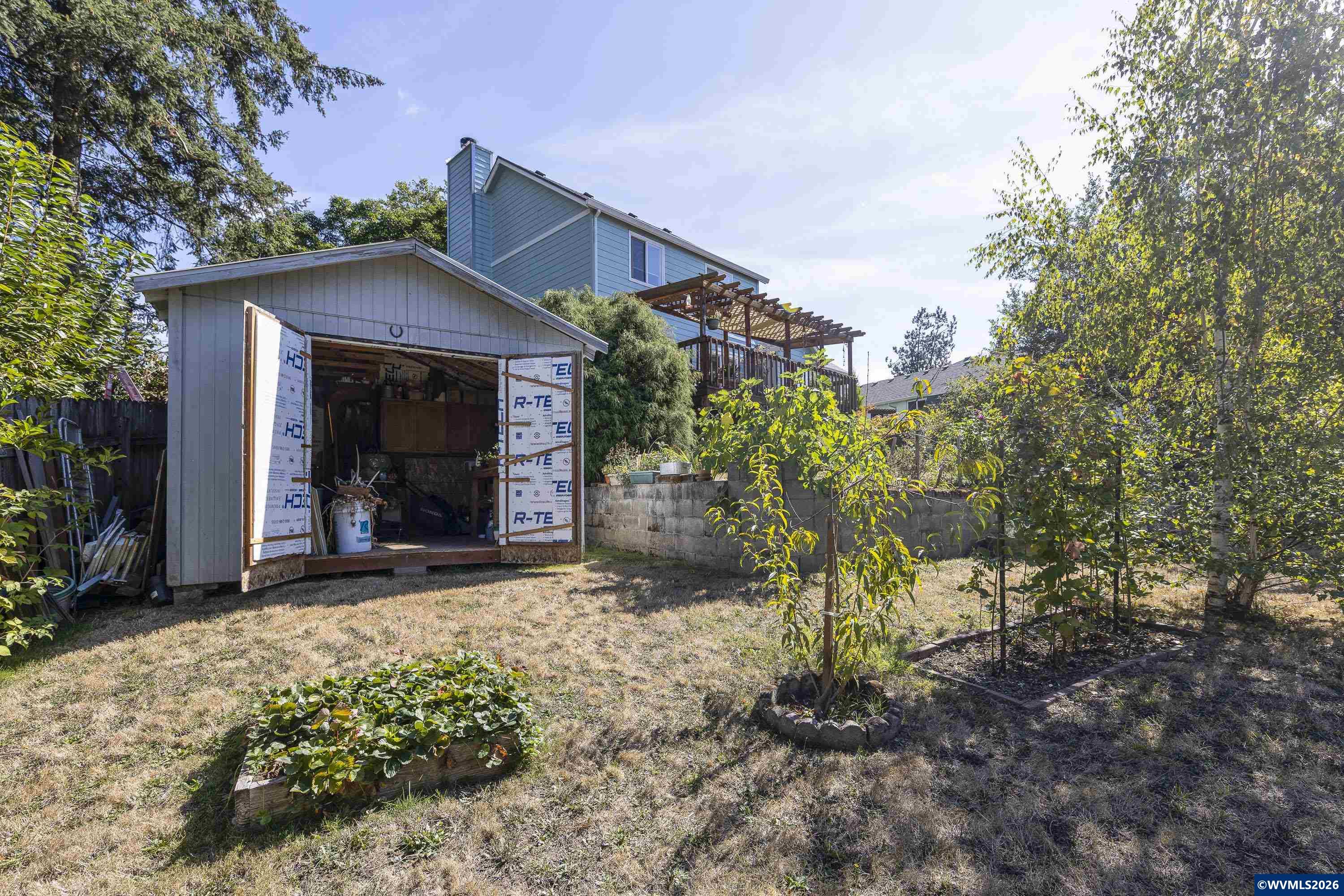 515 SE Palmer Ln