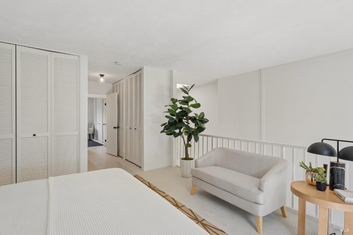 15 Sulgrave Lane
