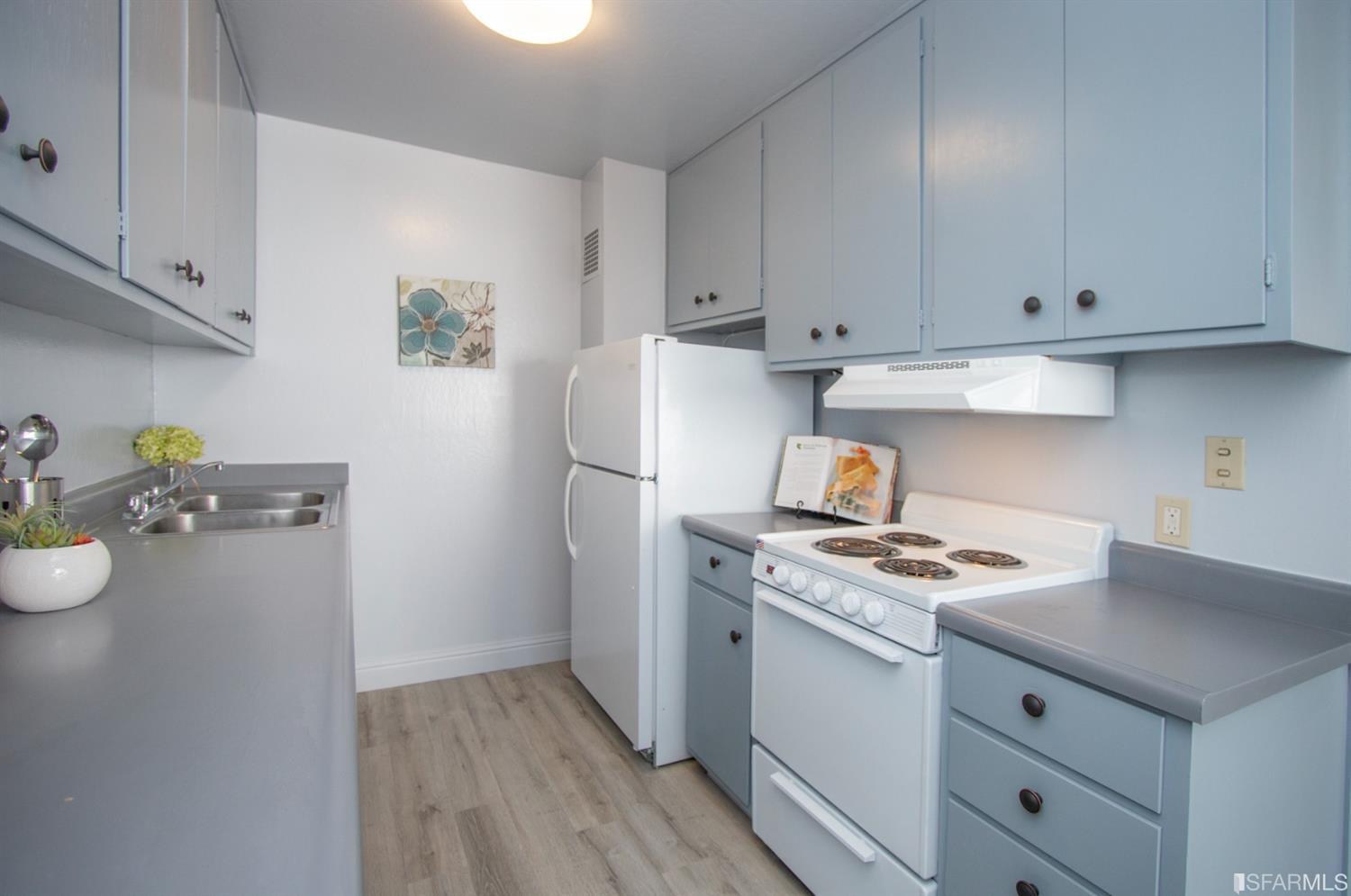 1465 Laguna Street Unit: 2