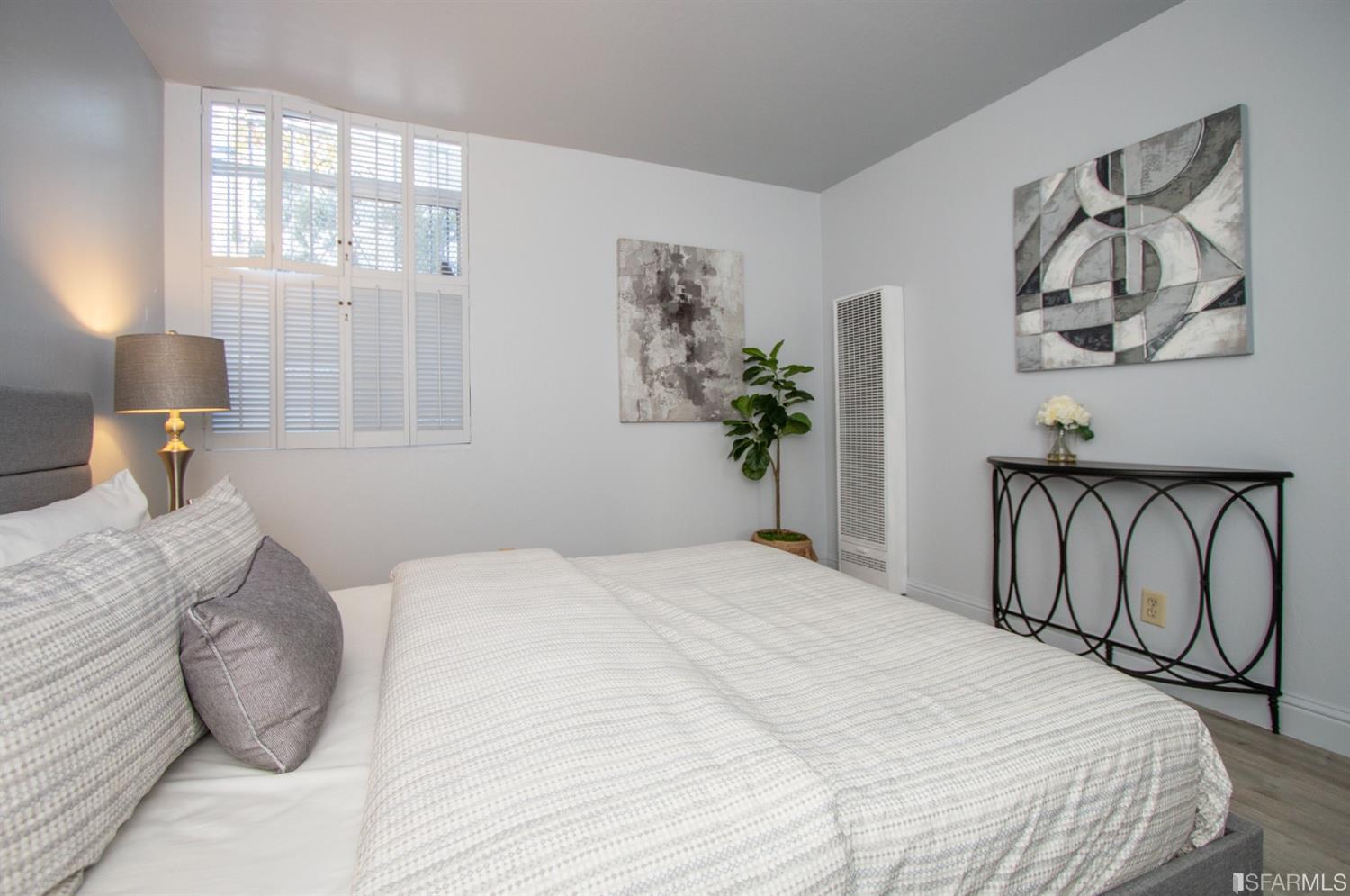 1465 Laguna Street Unit: 2
