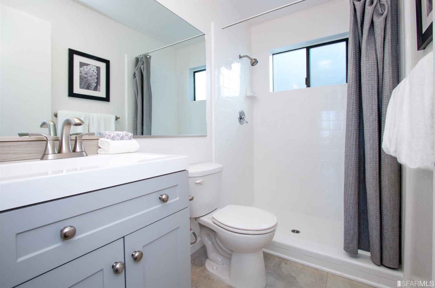 3550 Market Street Unit: 102