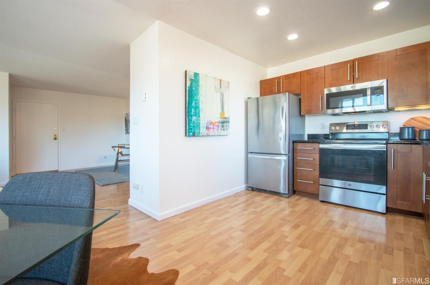 3550 Market Street Unit: 102