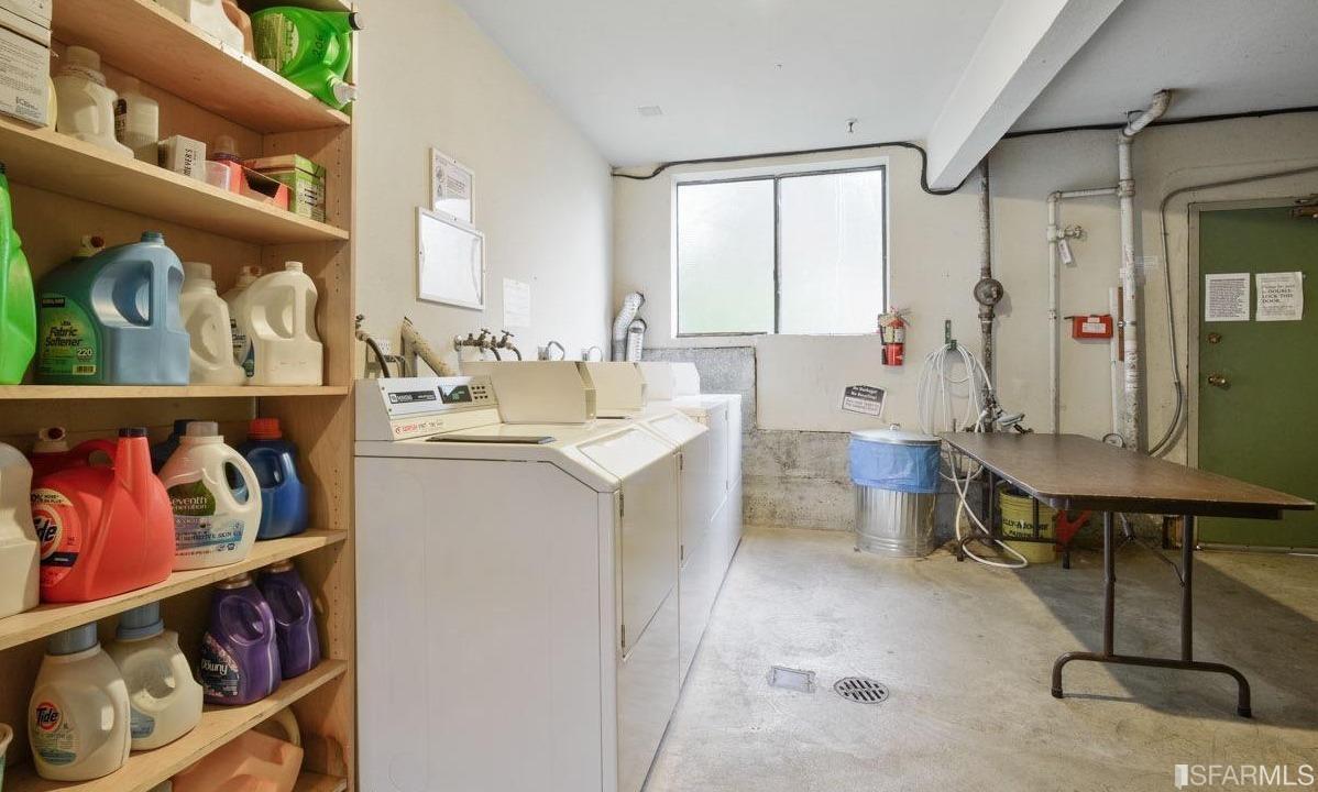3550 Market Street Unit: 102
