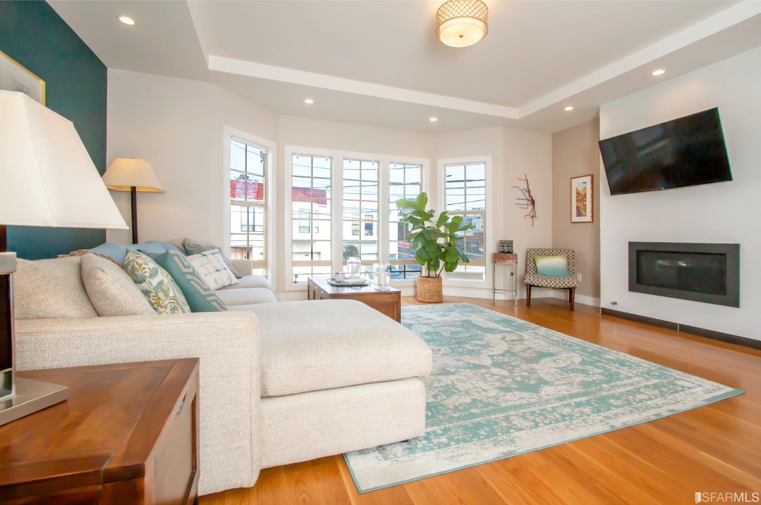 721 Delano Avenue