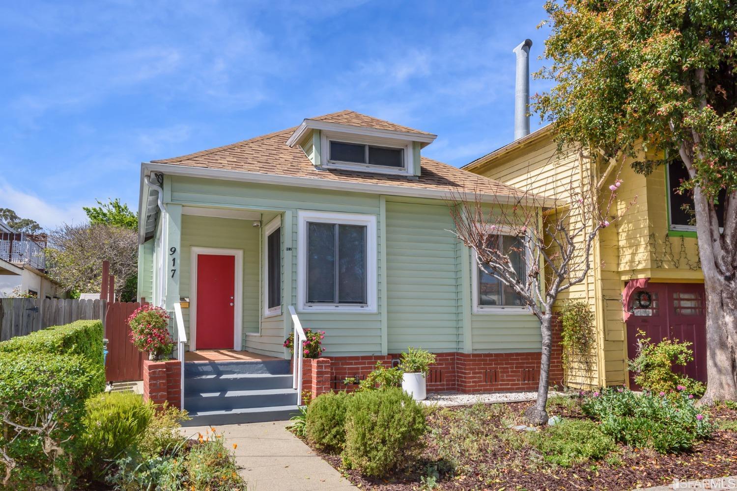 917 Green Avenue
