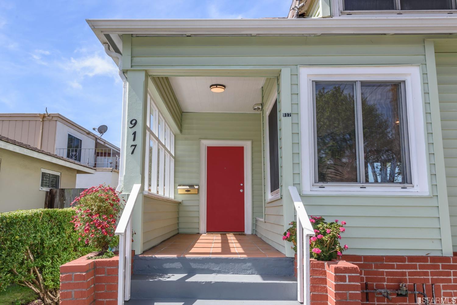 917 Green Avenue