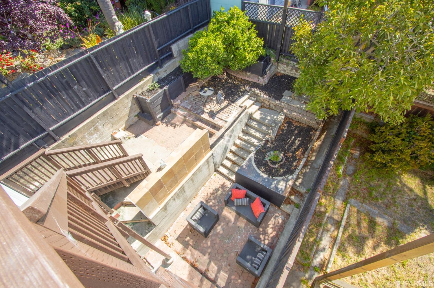547 Texas Street