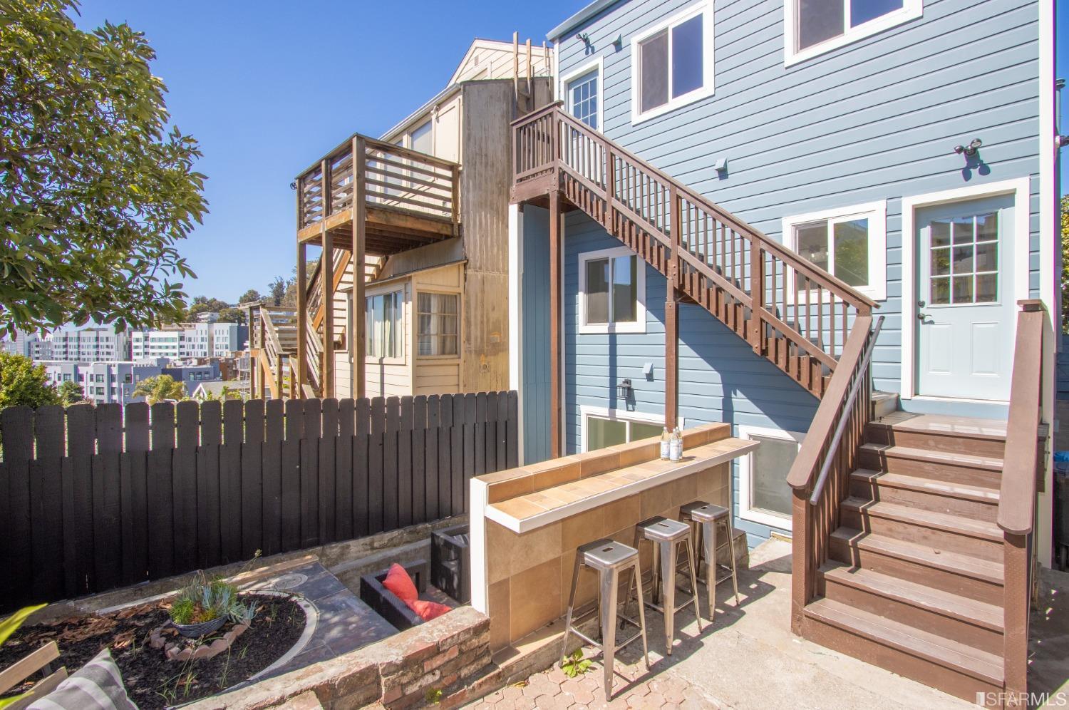 547 Texas Street