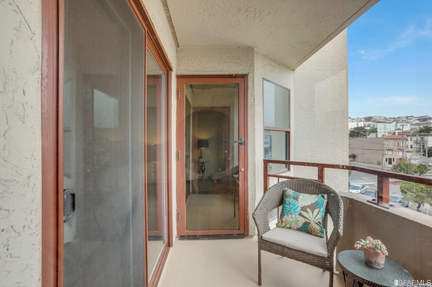 825 La Playa Street Unit: 424