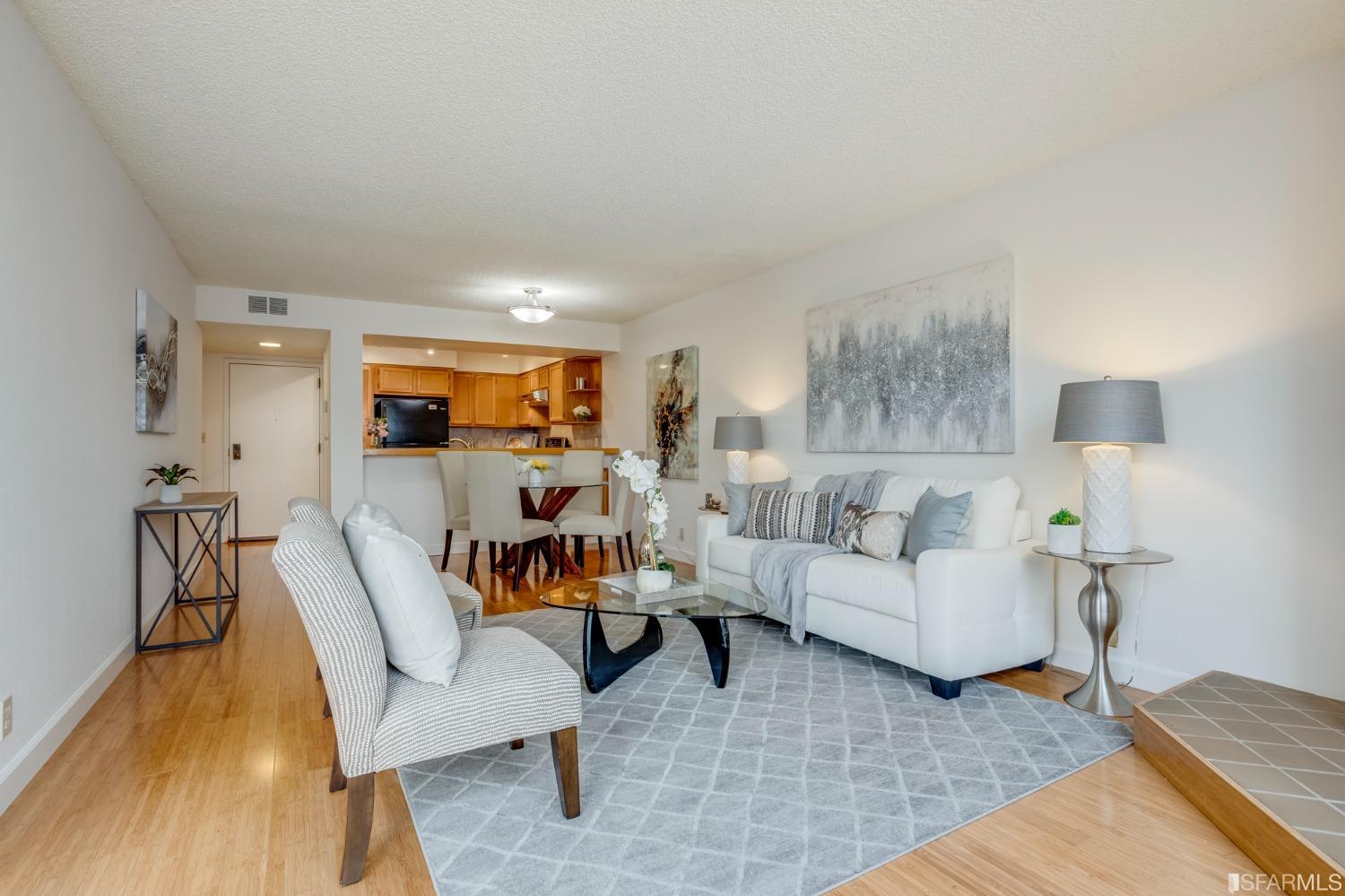 825 La Playa Street Unit: 424