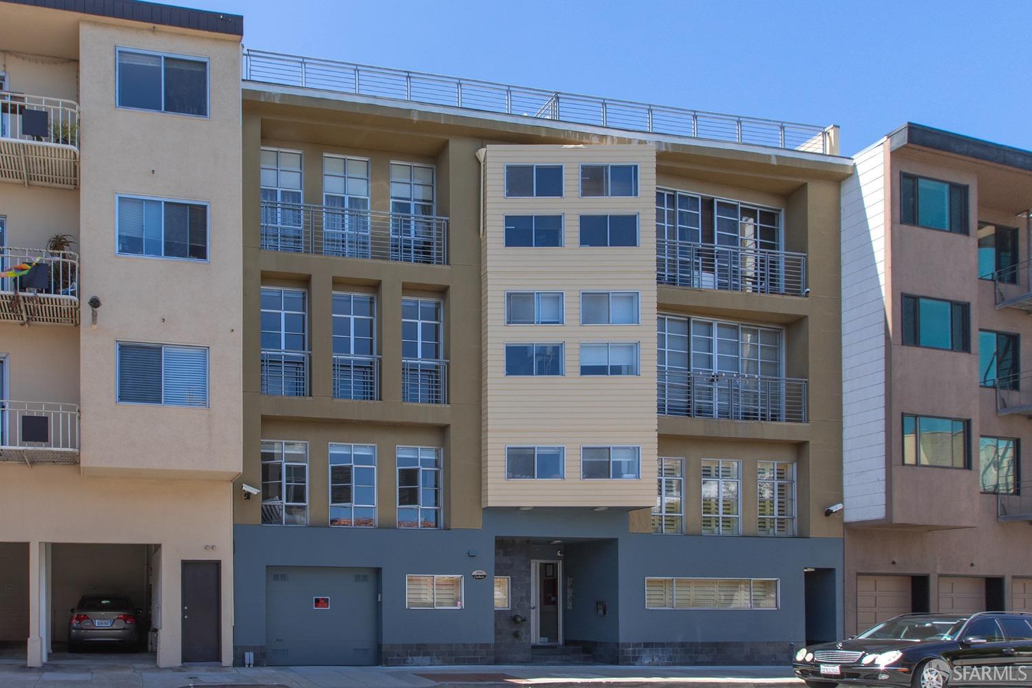 850 Corbett Avenue # 3