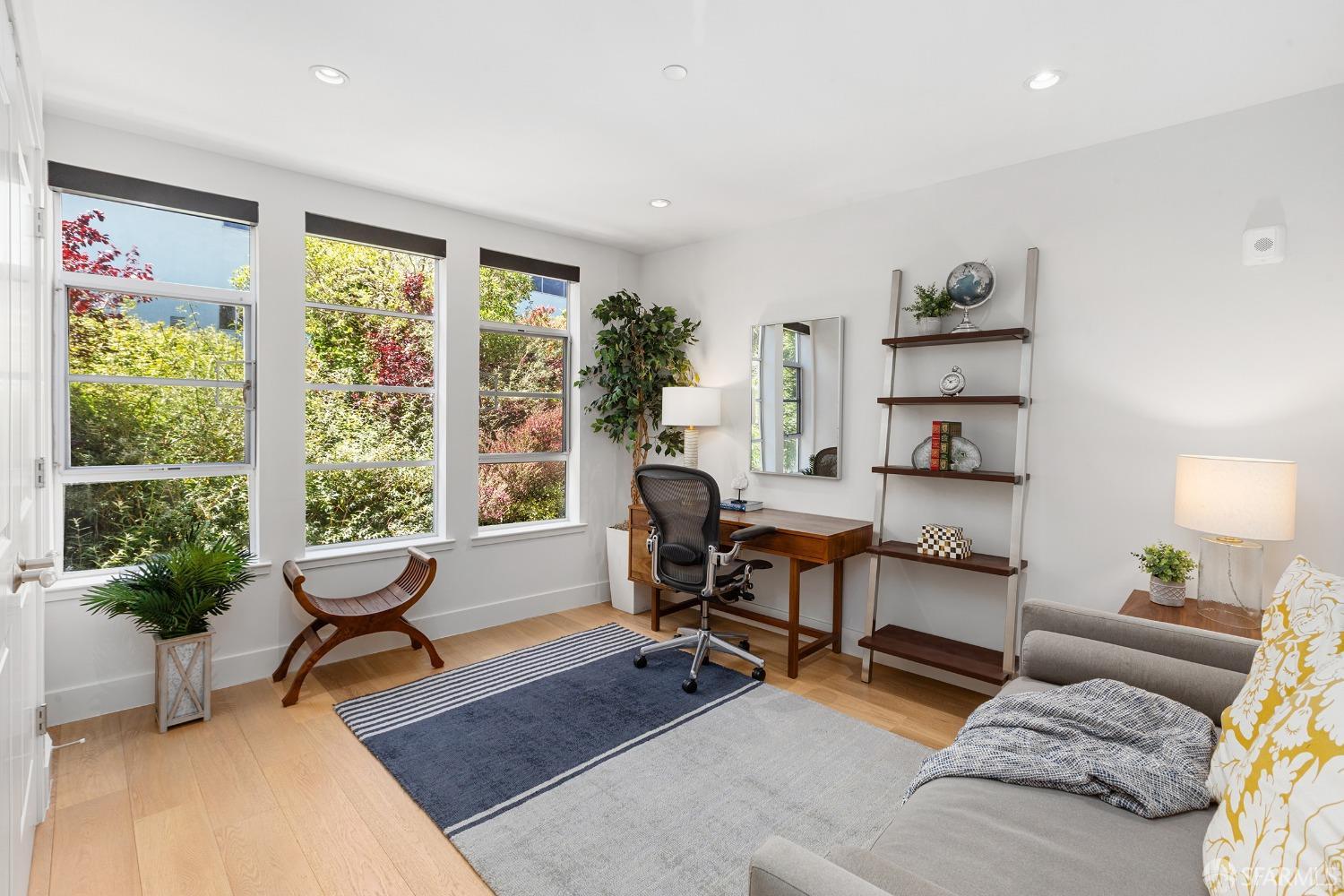 850 Corbett Avenue # 3