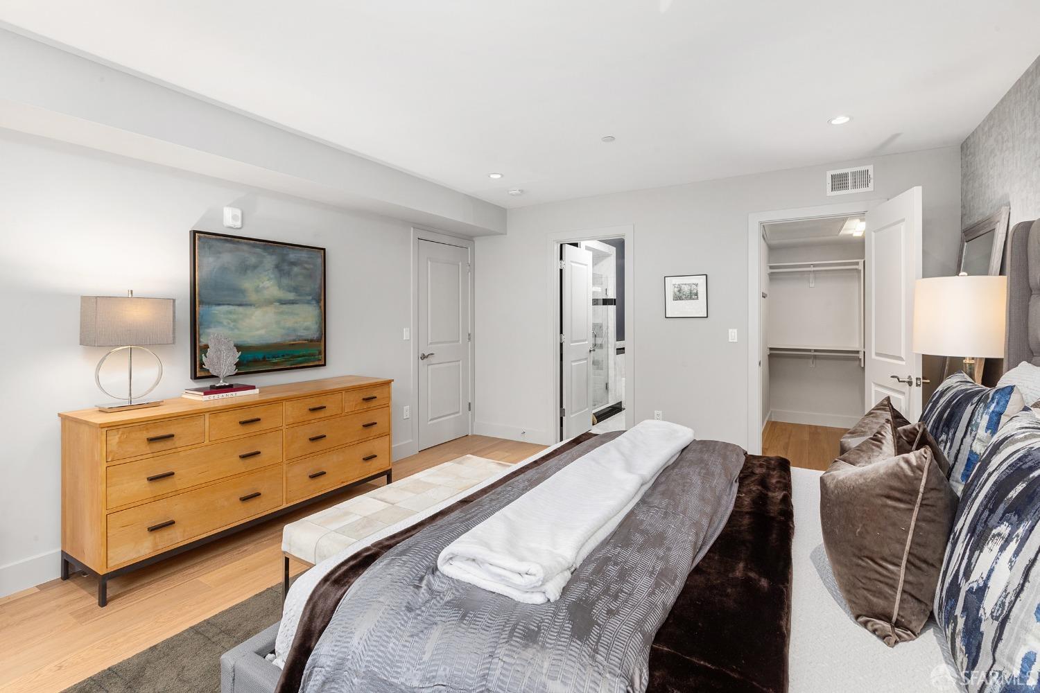 850 Corbett Avenue # 3