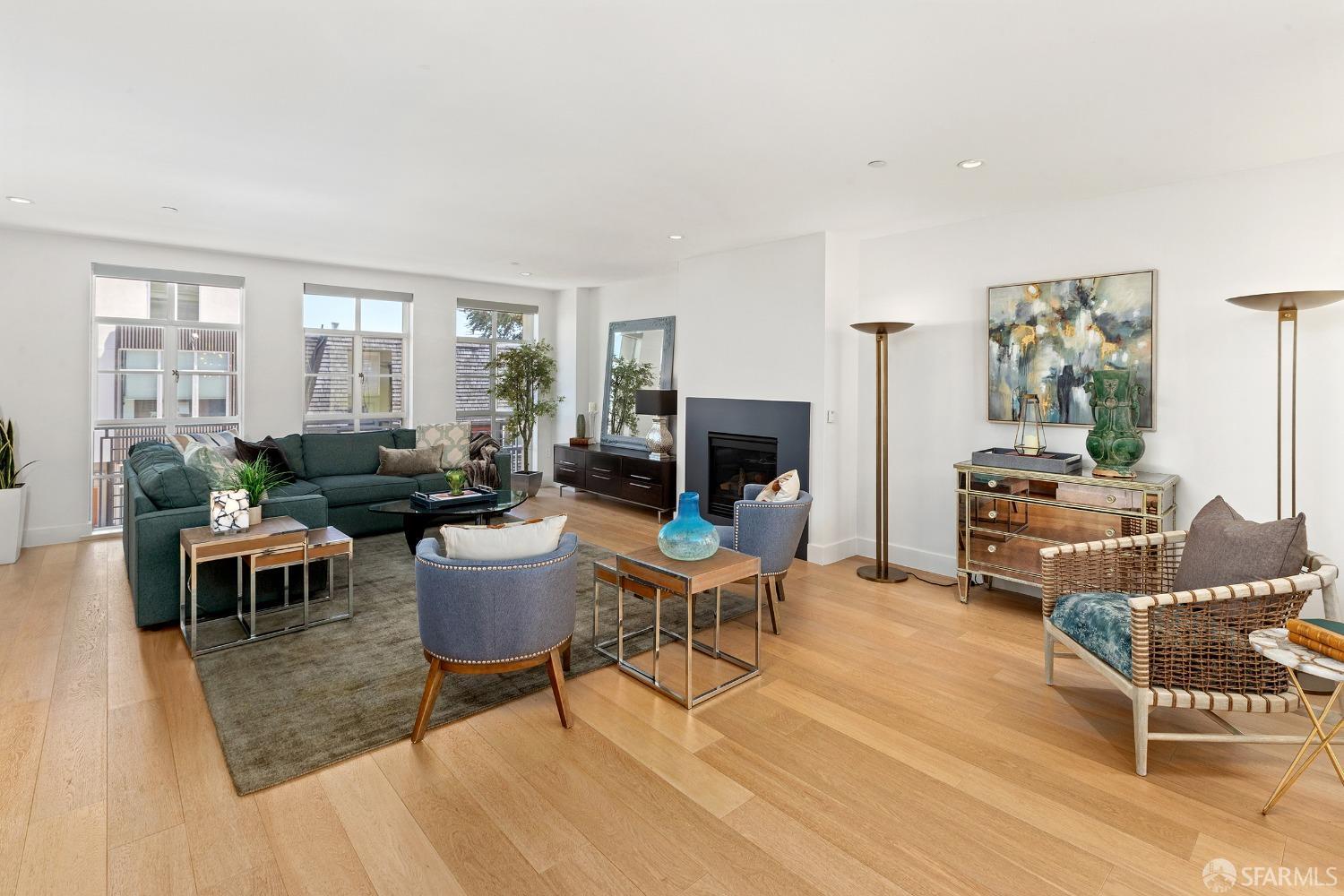 850 Corbett Avenue # 3