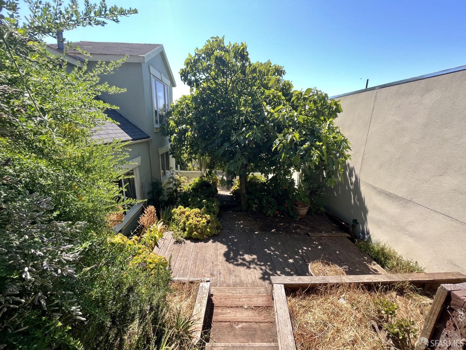256 Bemis Street