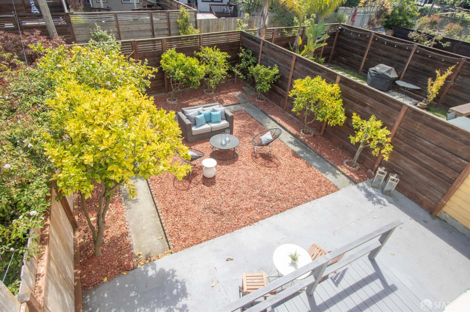 419 Capistrano Avenue