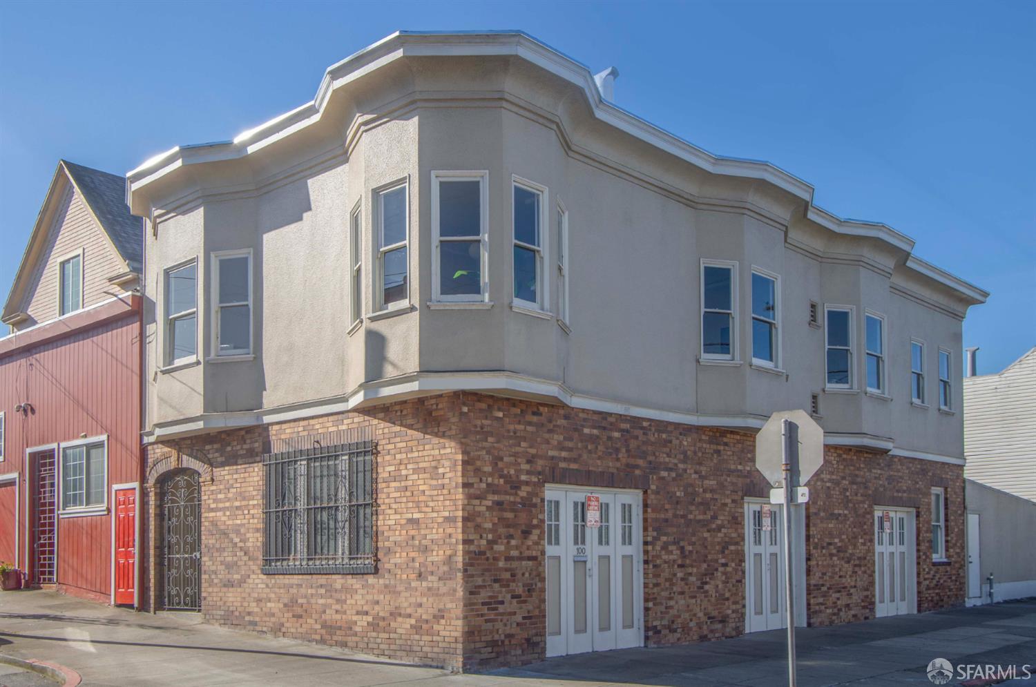 100 Excelsior Avenue