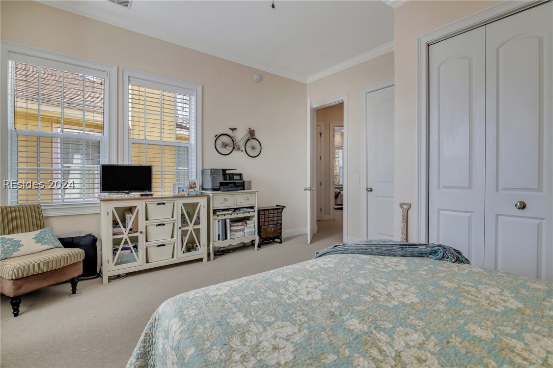 25 Seagrass Landing Court