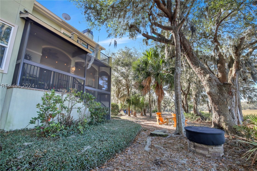 25 Seagrass Landing Court