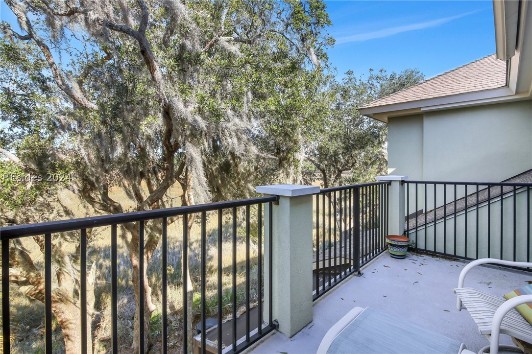 25 Seagrass Landing Court