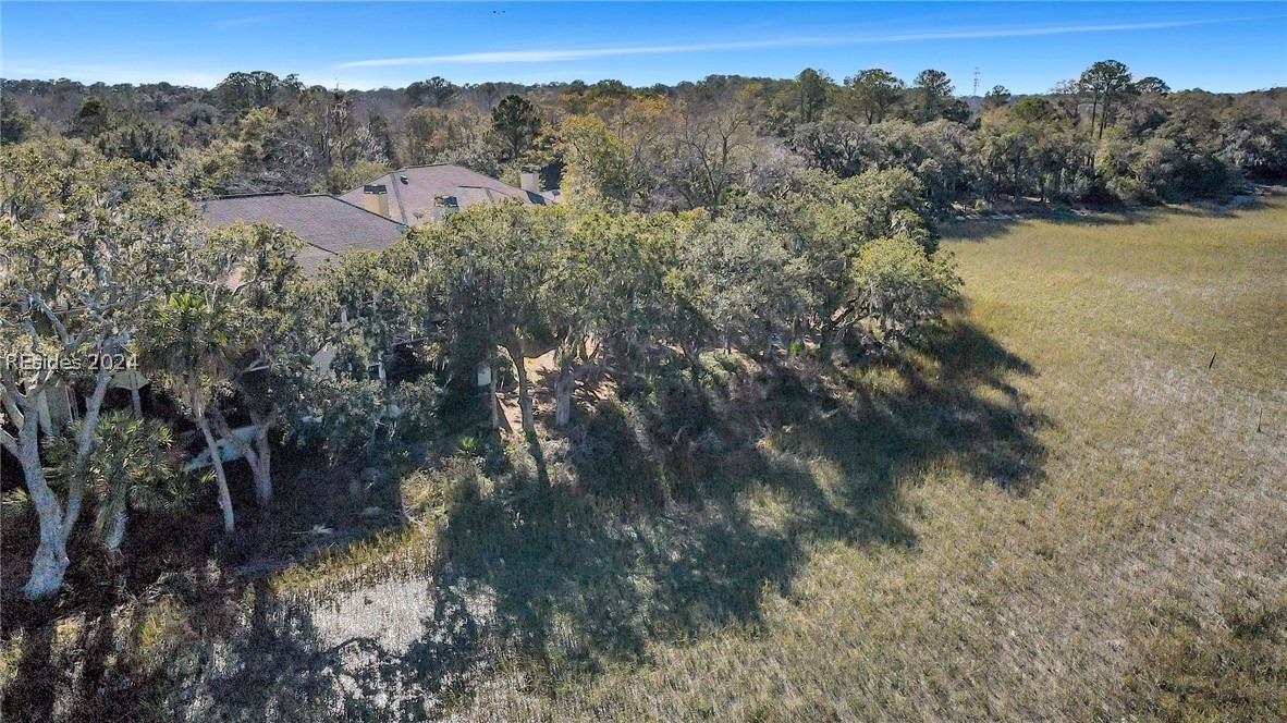 25 Seagrass Landing Court